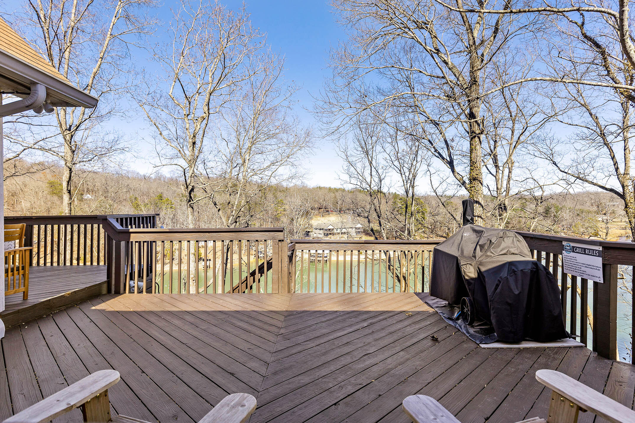 1041 Clift Cave Drive