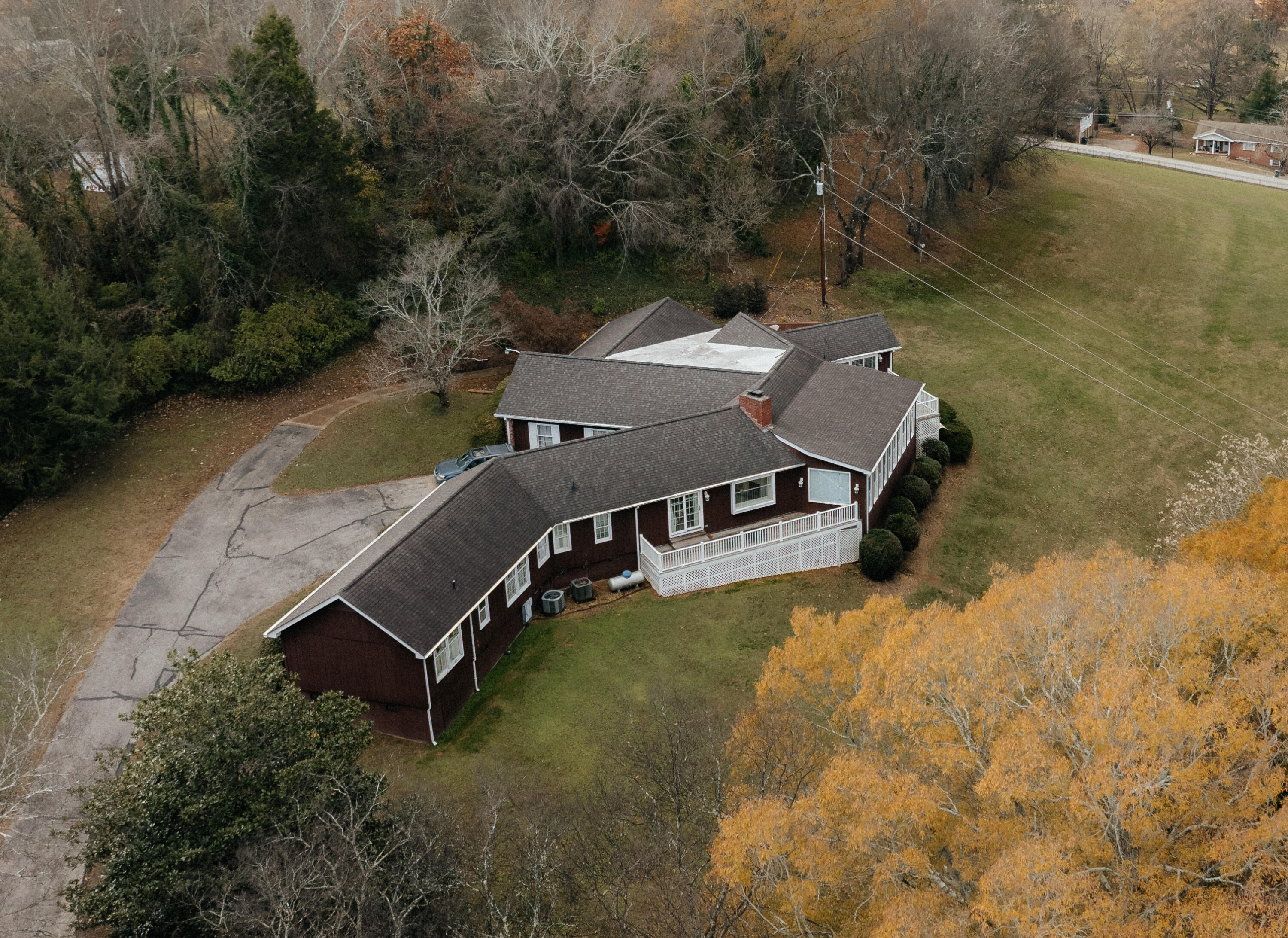 7322 Noah Reid Road