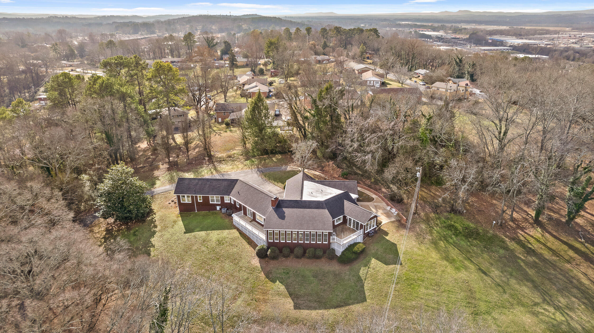 7322 Noah Reid Road