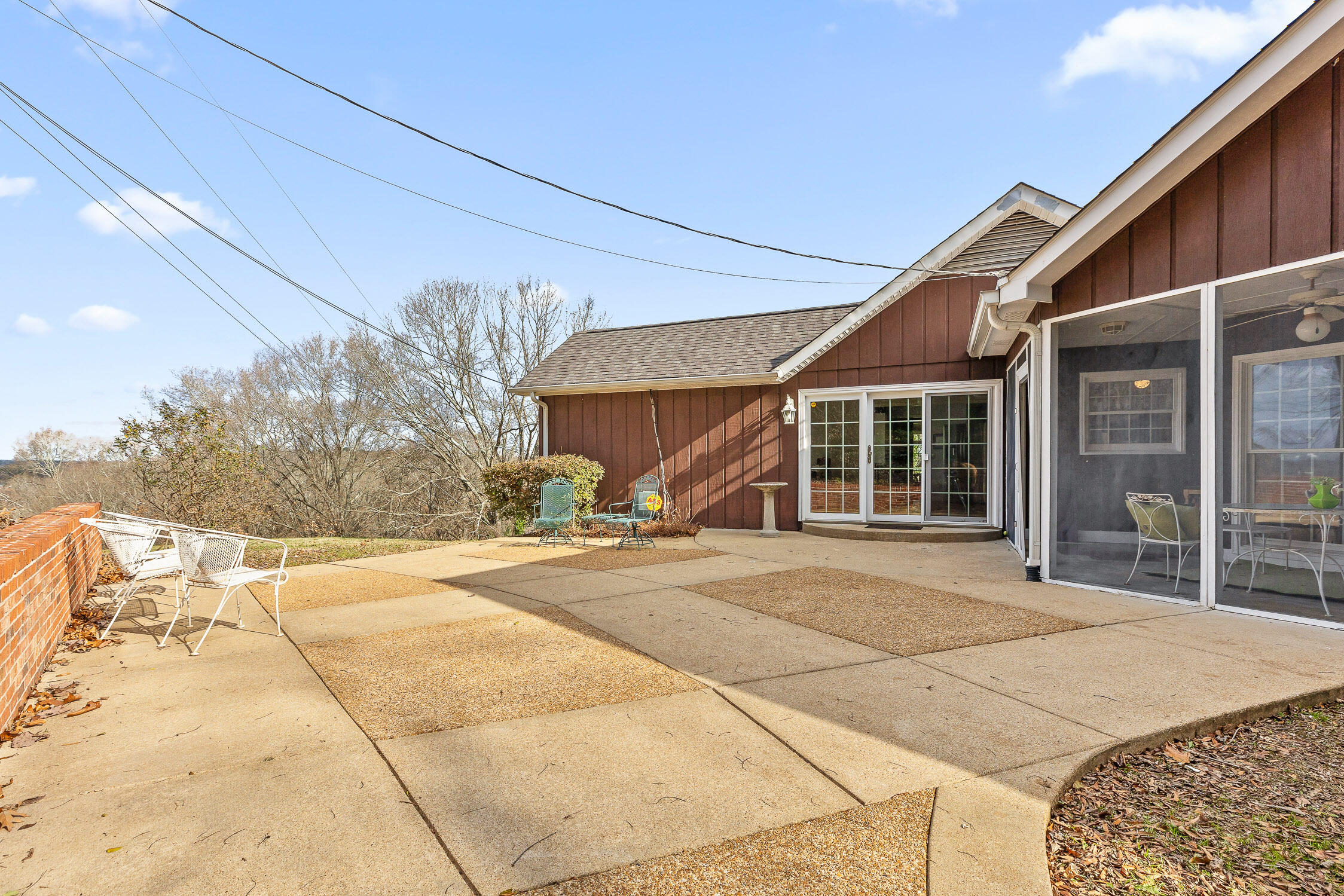 7322 Noah Reid Road