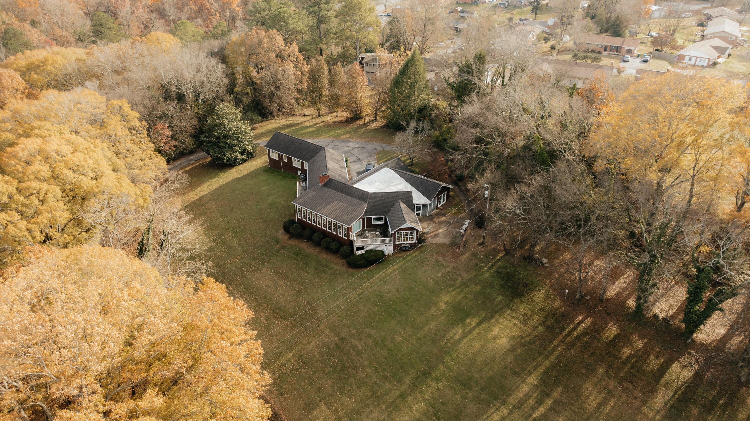 7322 Noah Reid Road