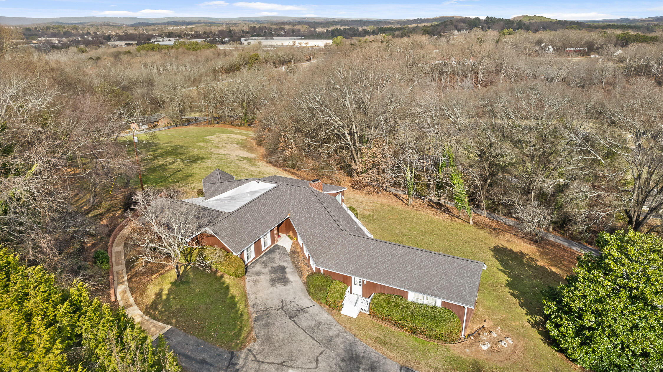 7322 Noah Reid Road