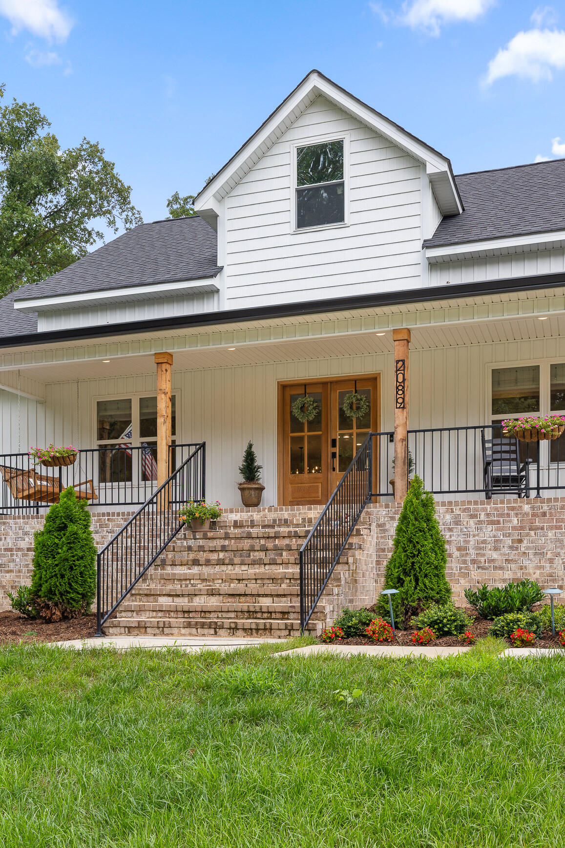 2089 Hudlow Loop Road