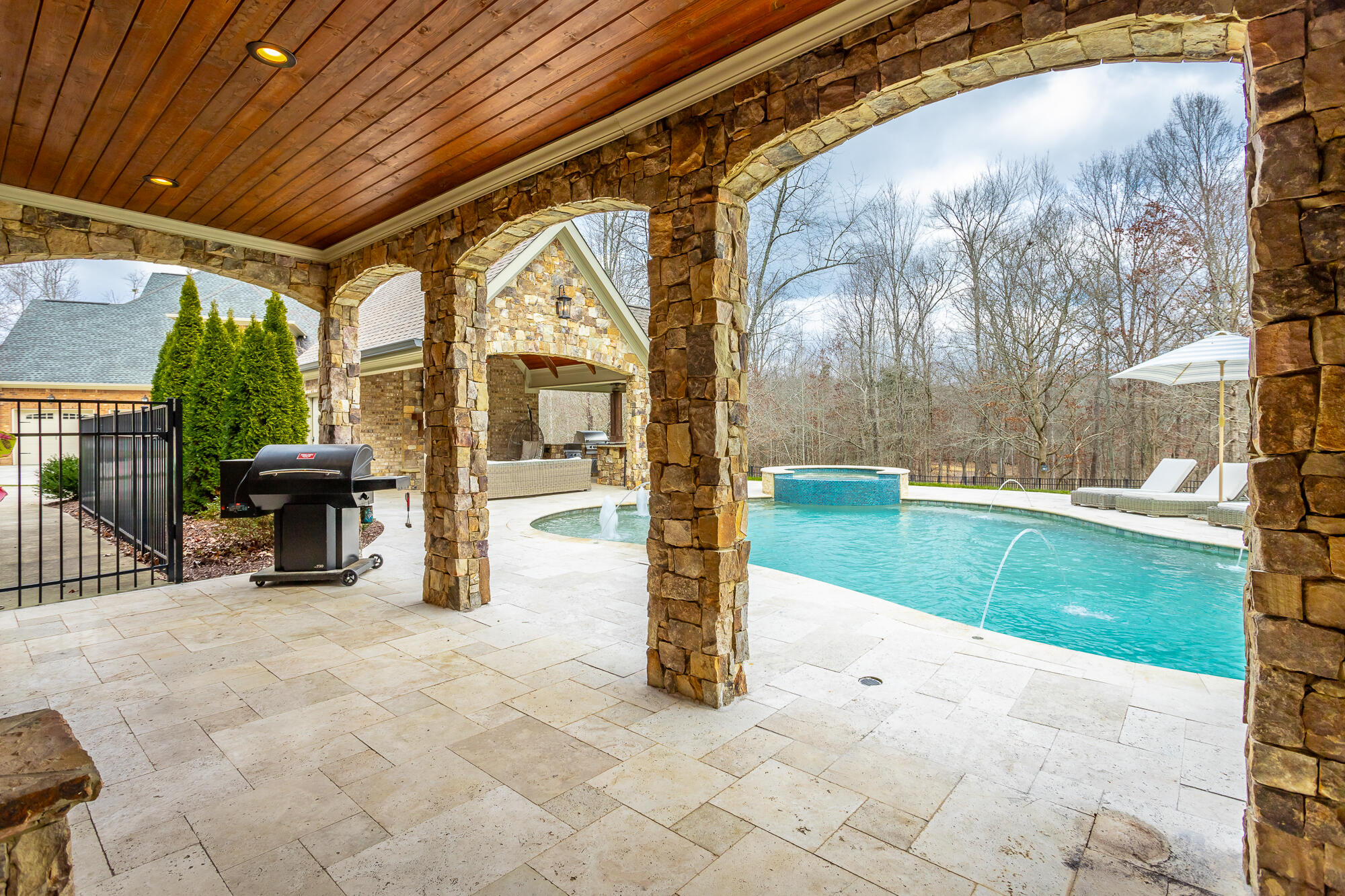 11000 Bridgestone Drive