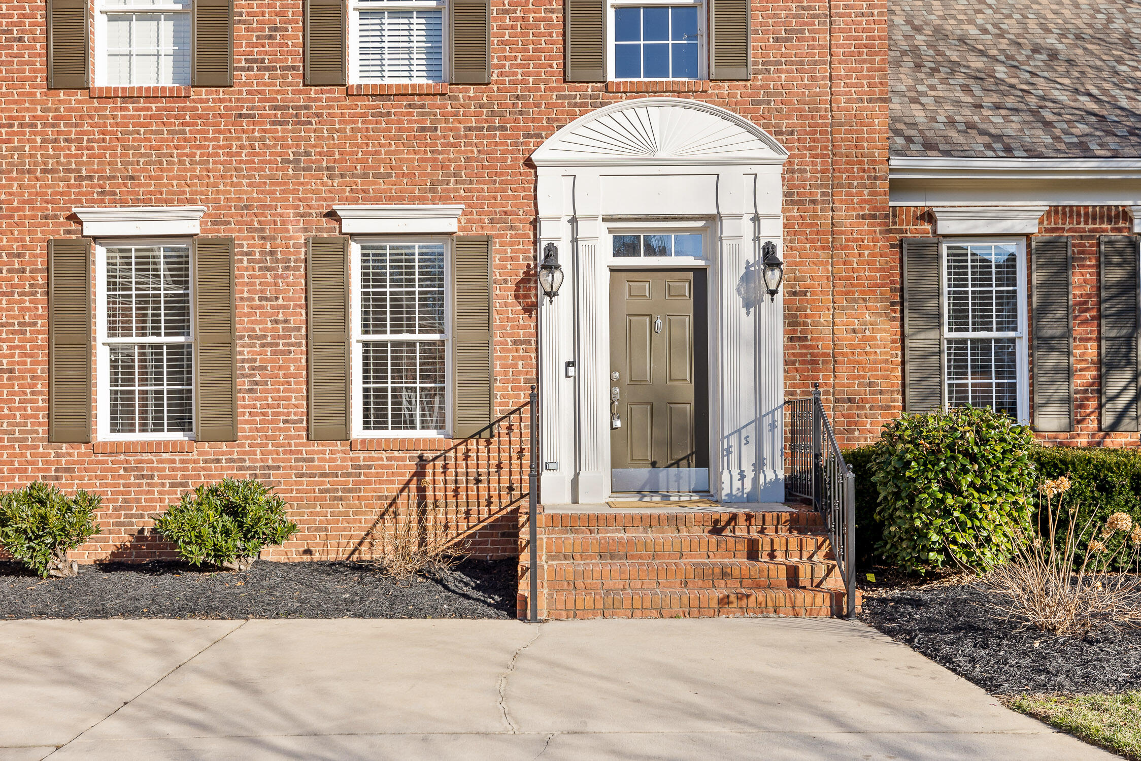 9524 Windrose Circle