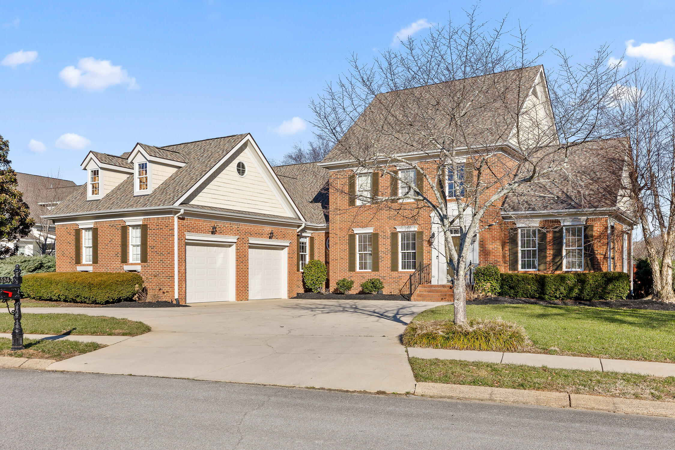 9524 Windrose Circle