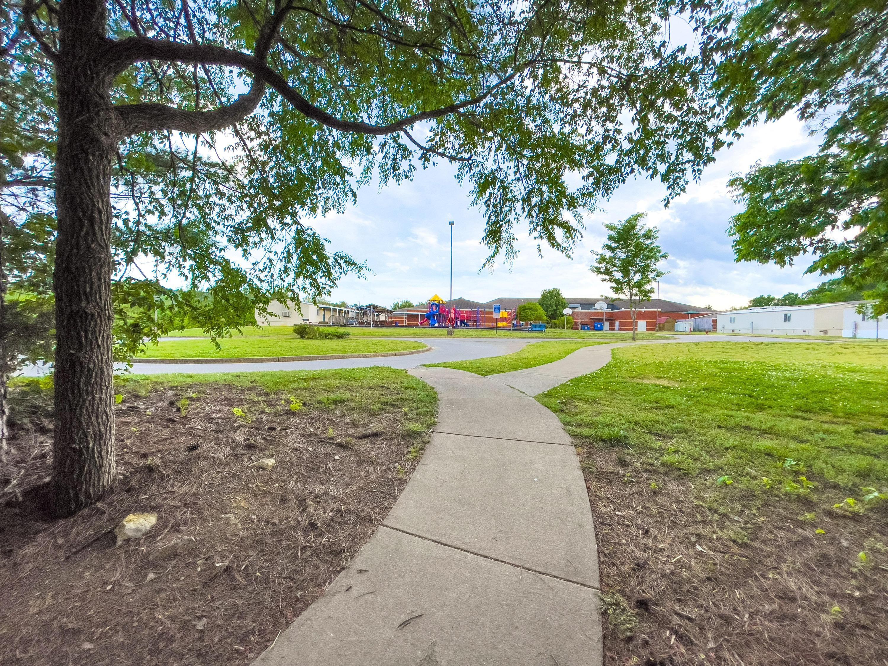 9524 Windrose Circle