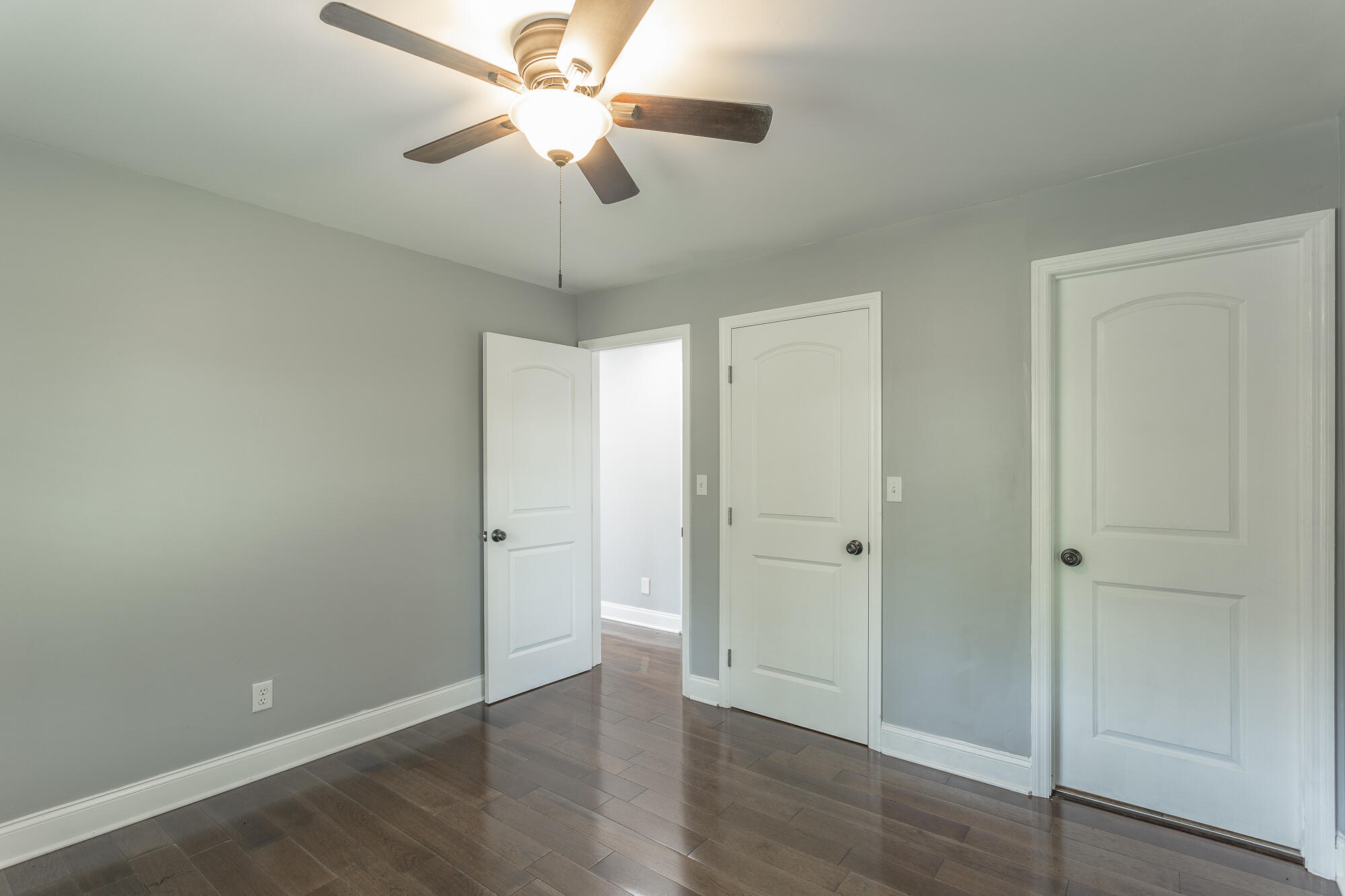 1011 W Elmwood Drive