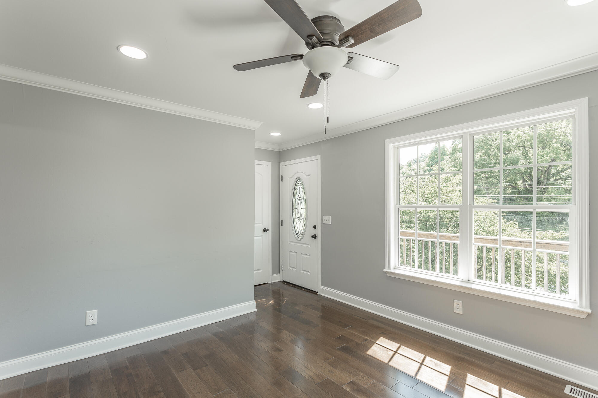 1011 W Elmwood Drive