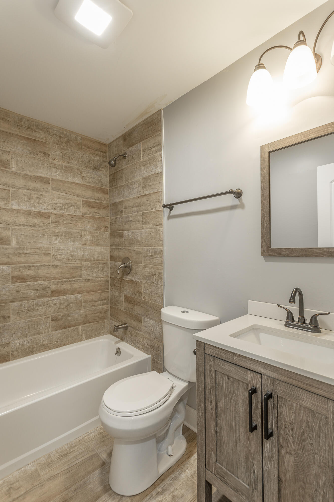 1011 W Elmwood Drive