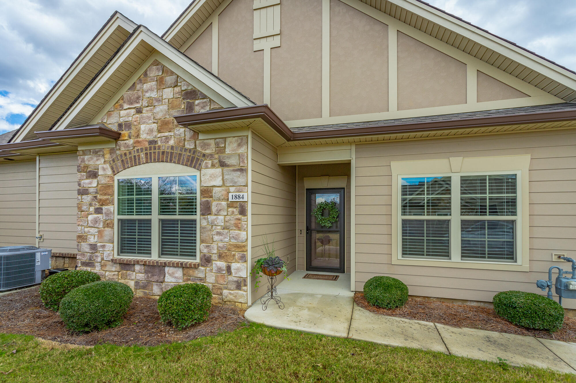 1884 Sedgefield Drive