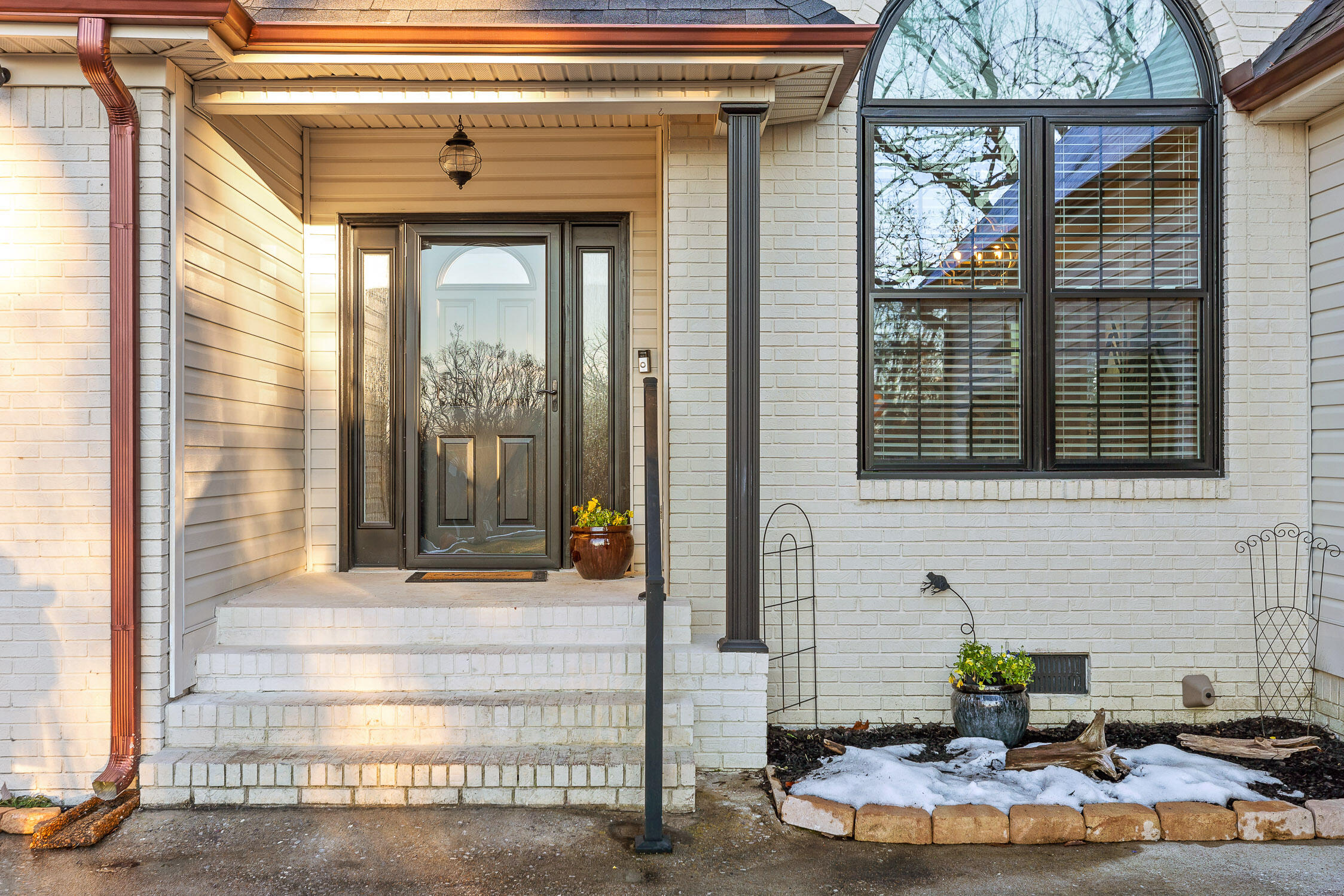 5919 Chandler Hill Road