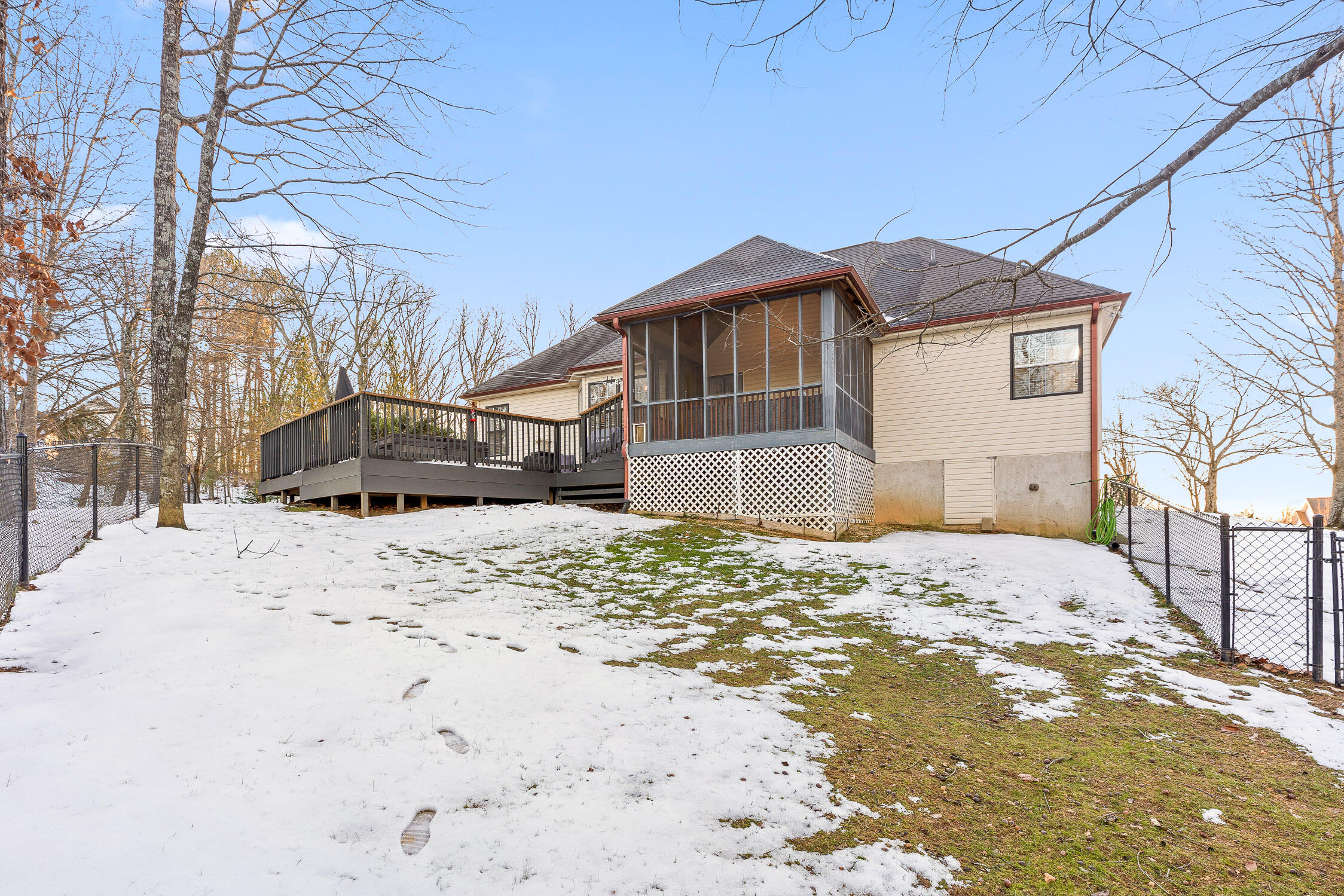 5919 Chandler Hill Road