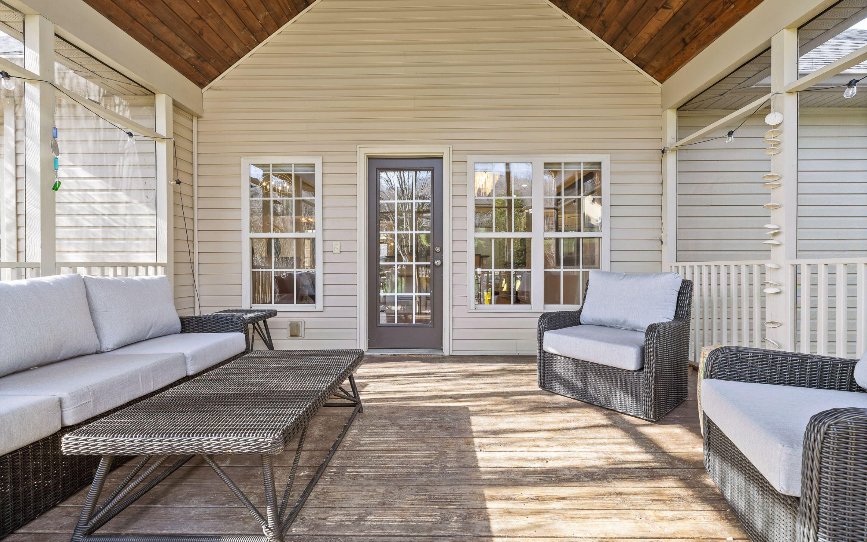 1158 Hidden Creek Drive