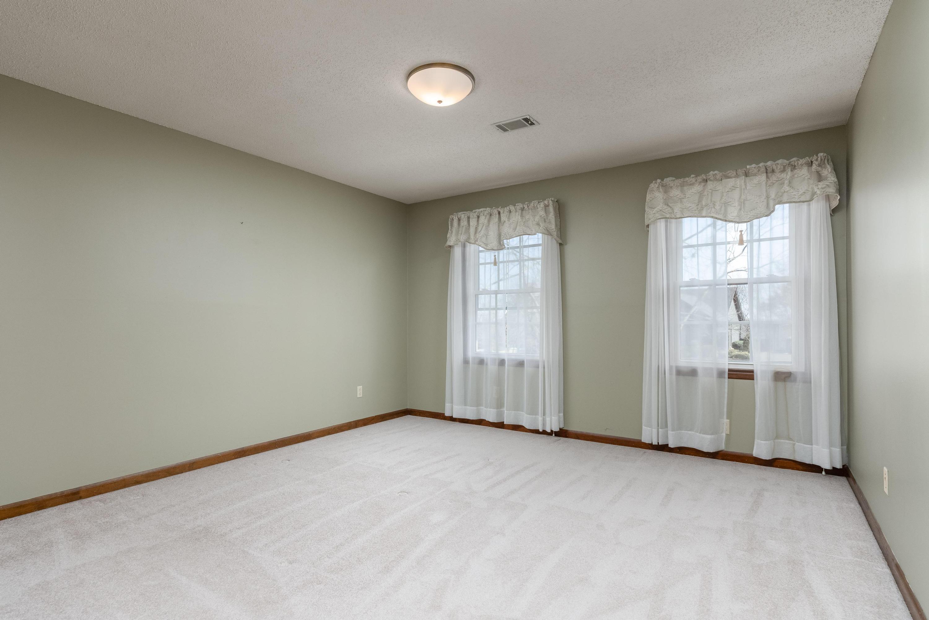 1725 Colonial Shores Drive