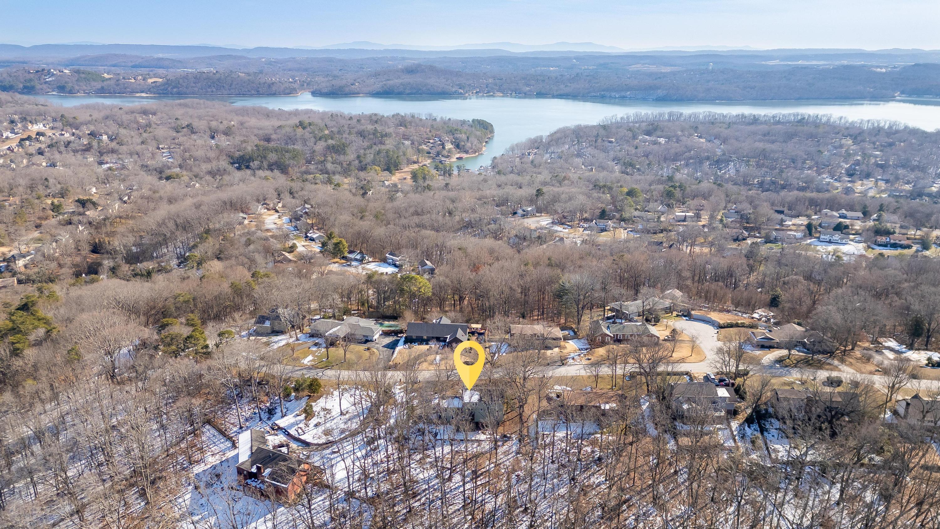 1725 Colonial Shores Drive