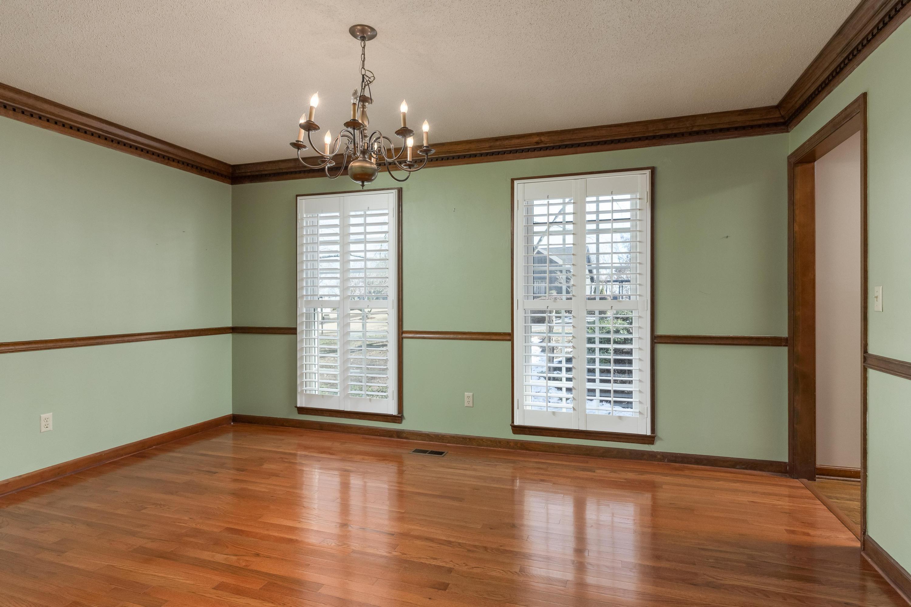 1725 Colonial Shores Drive