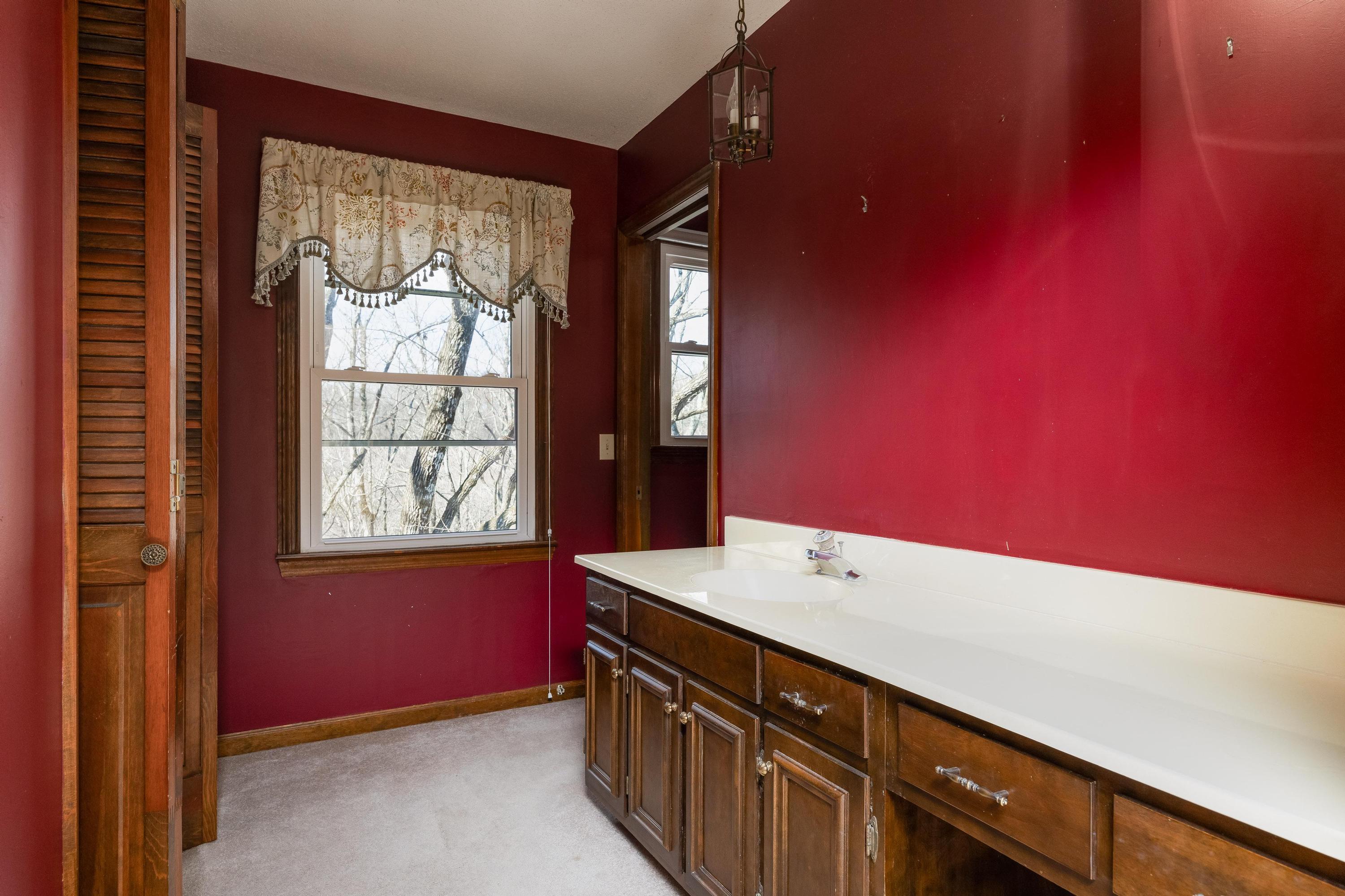 1725 Colonial Shores Drive