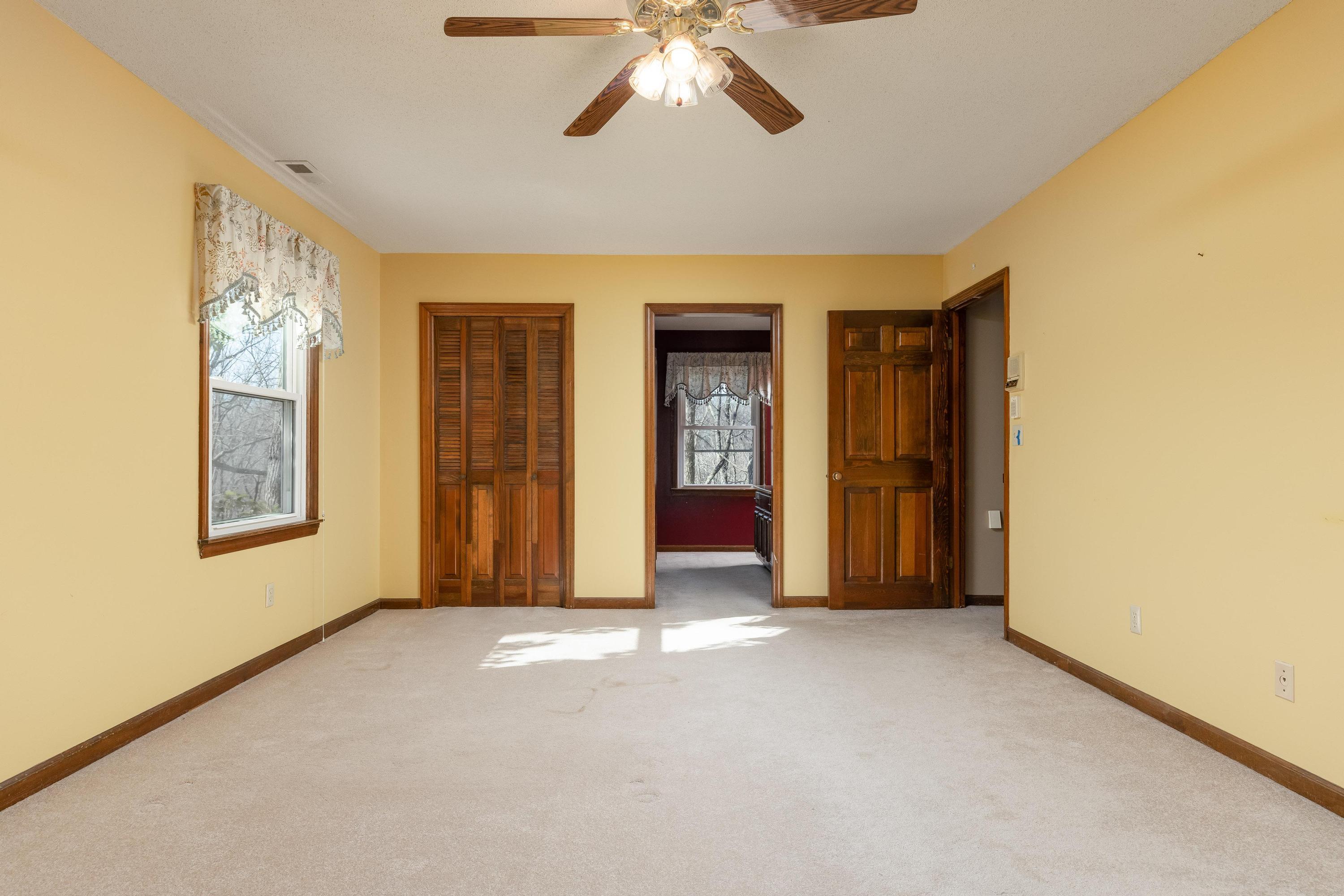 1725 Colonial Shores Drive