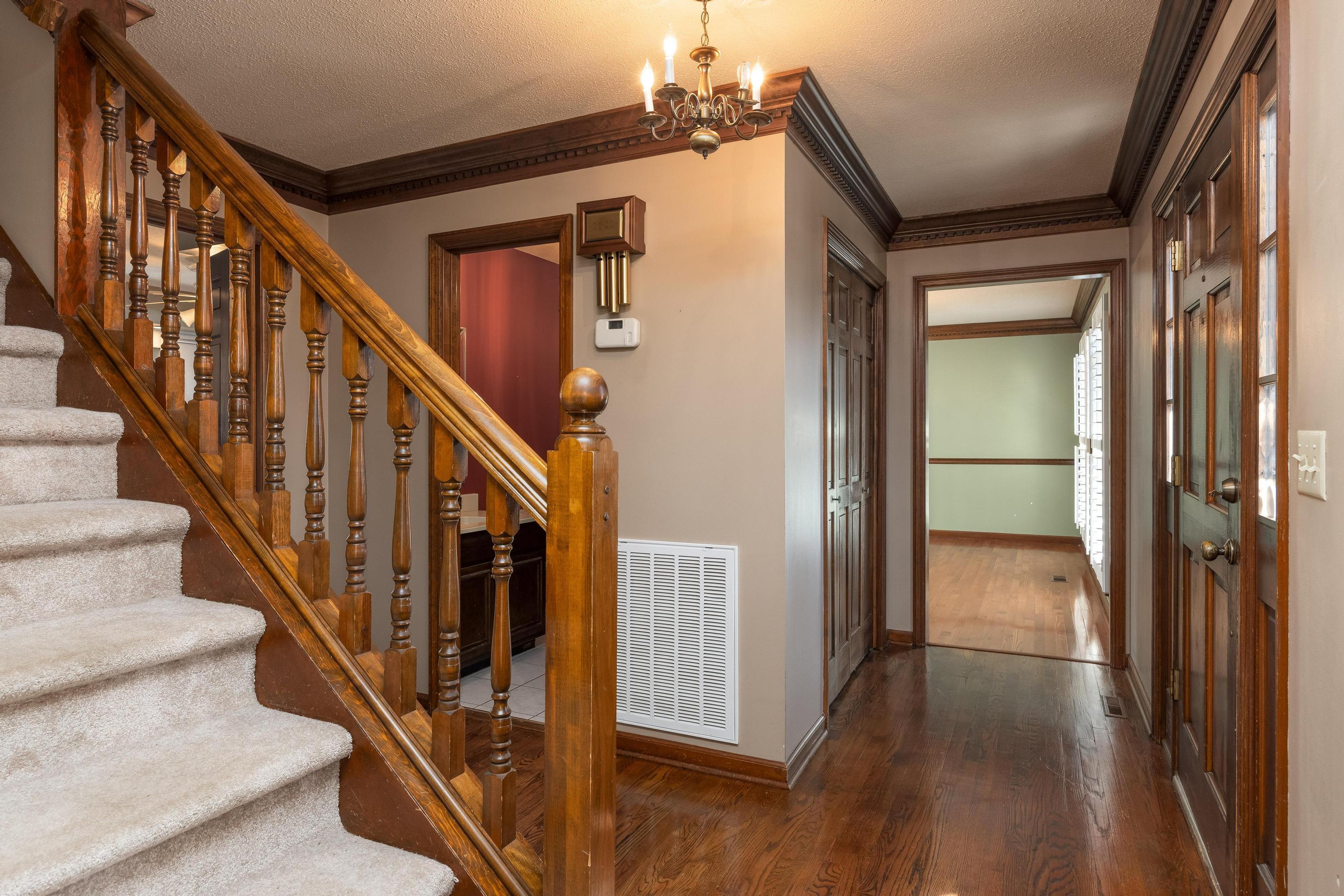 1725 Colonial Shores Drive