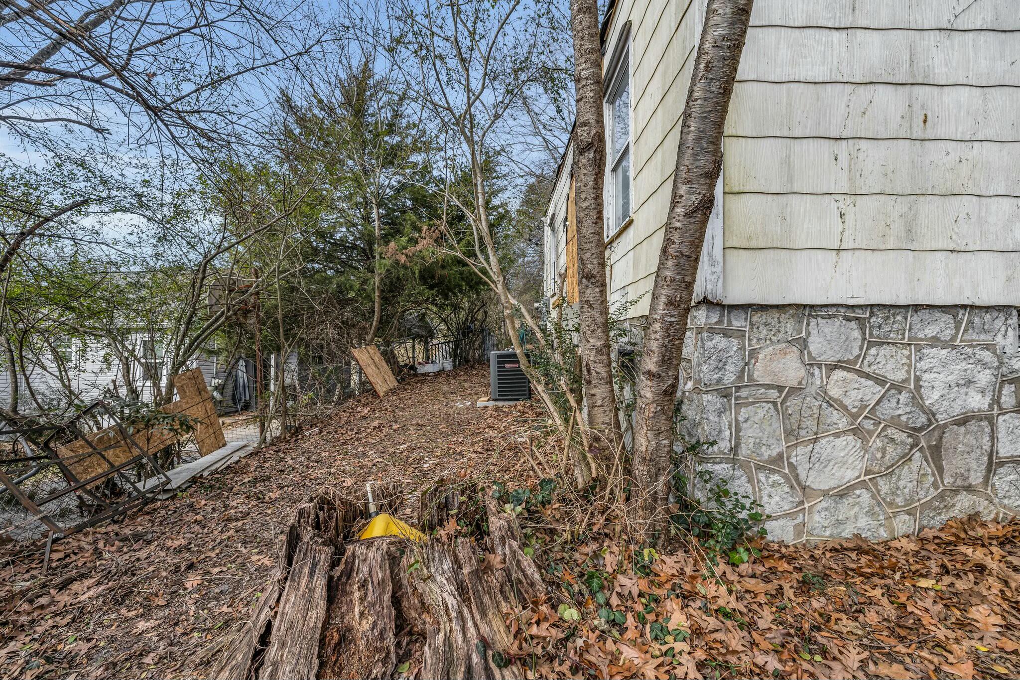 3844 Kingwood Circle