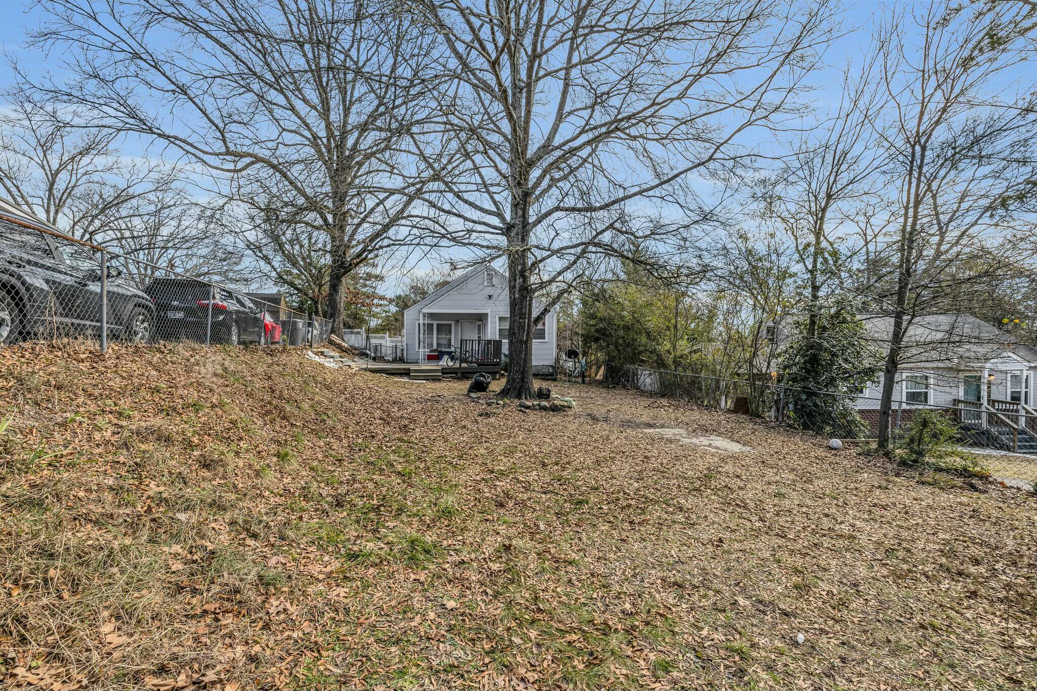 3844 Kingwood Circle