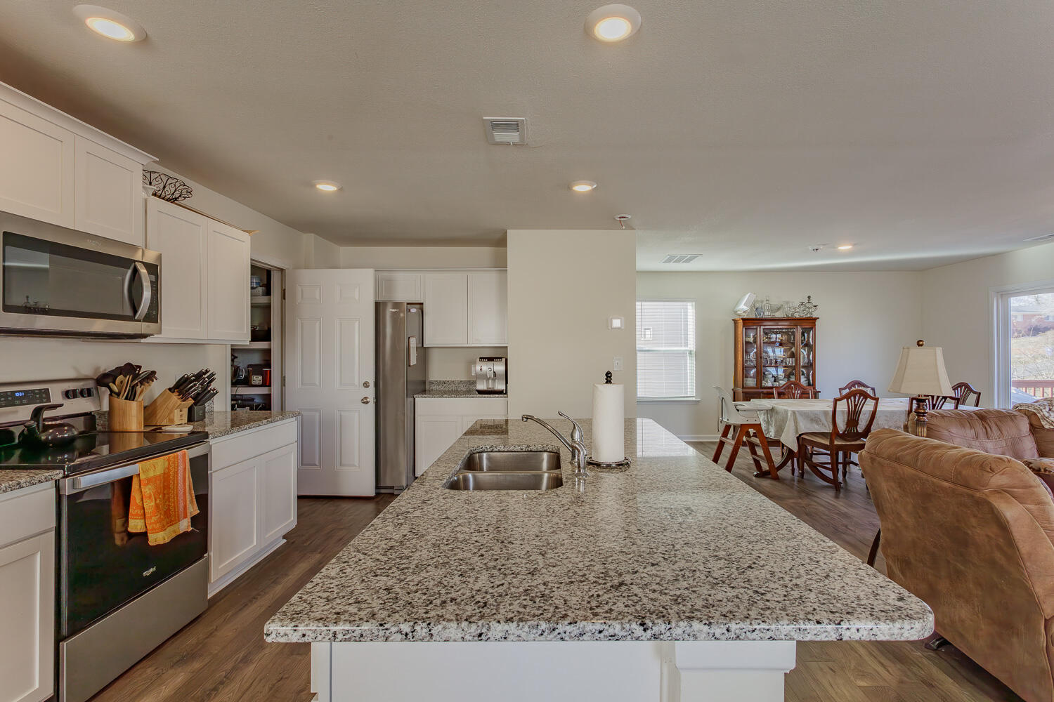 3319 Serenity Drive NE