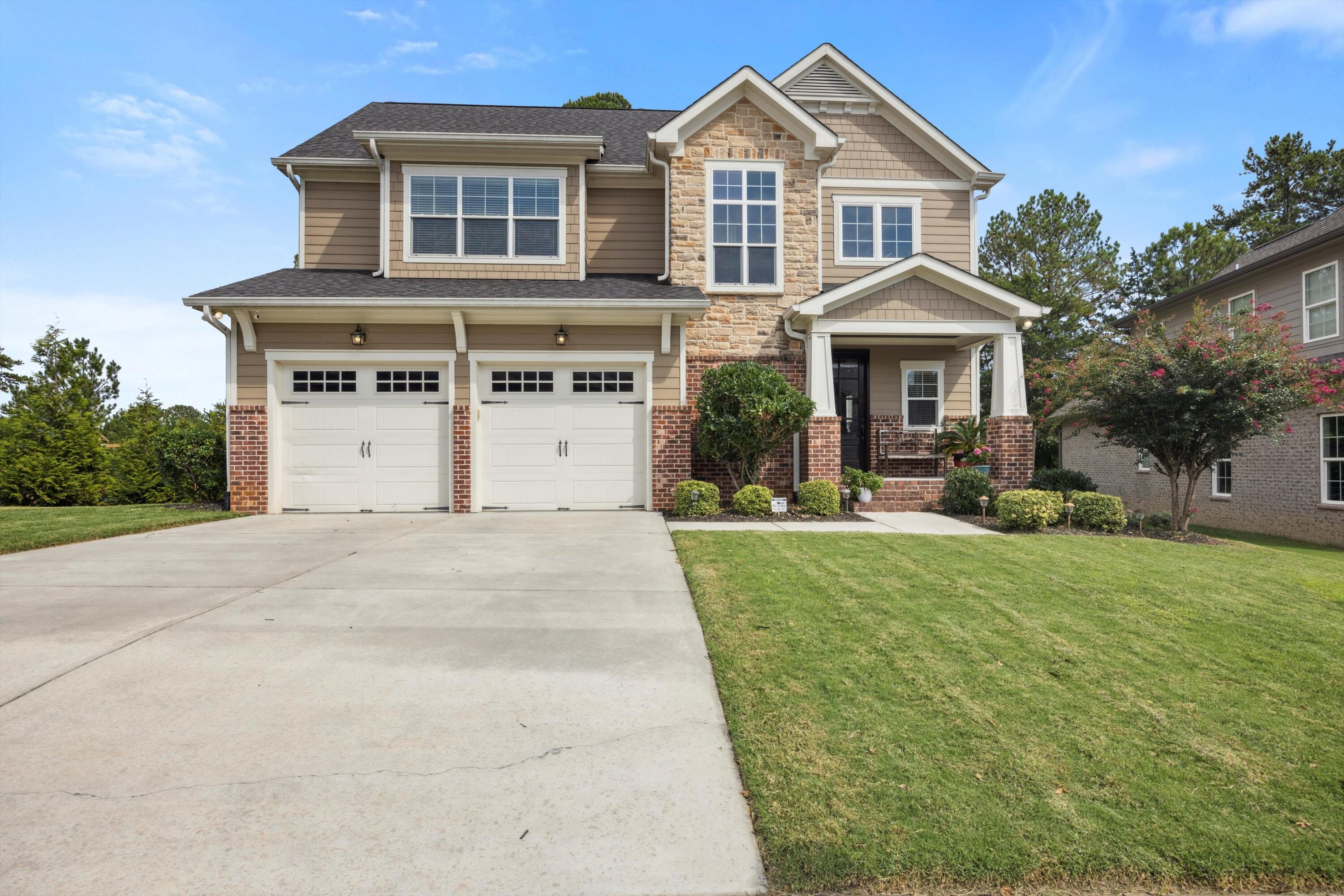 3182 Whistling Way, 172