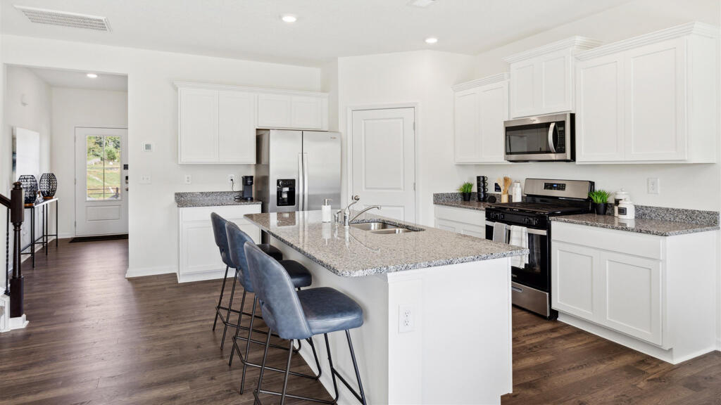 2019 Fairview Hls Drive NE