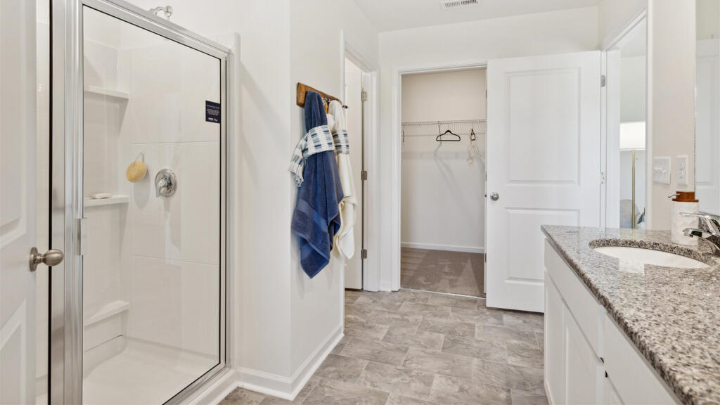 2019 Fairview Hls Drive NE