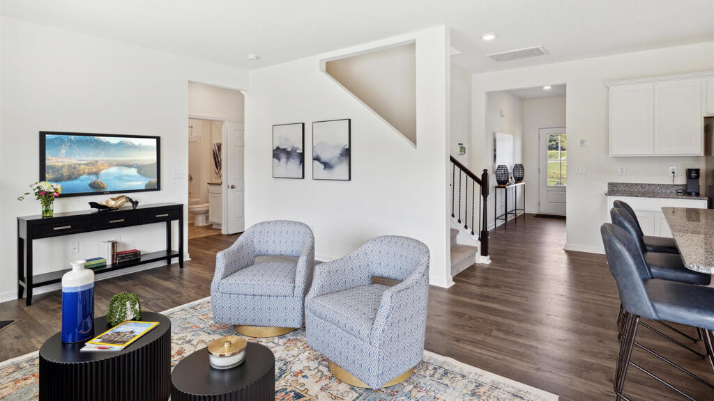 2019 Fairview Hls Drive NE