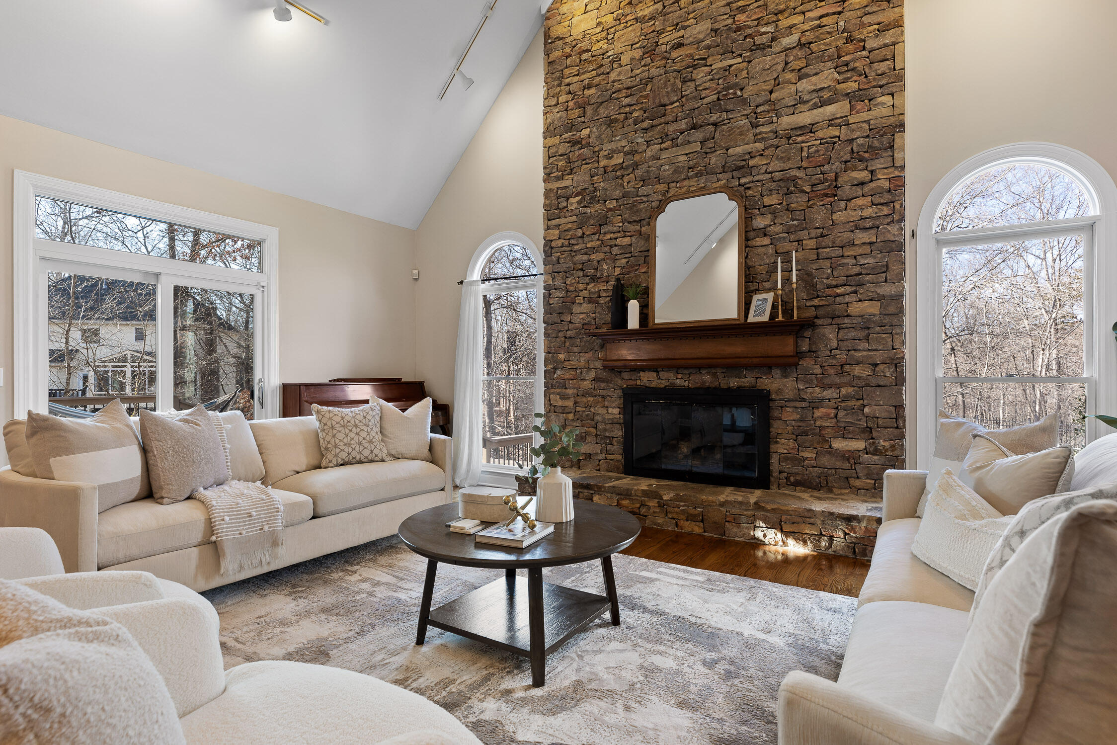 2045 Marina Cove Drive