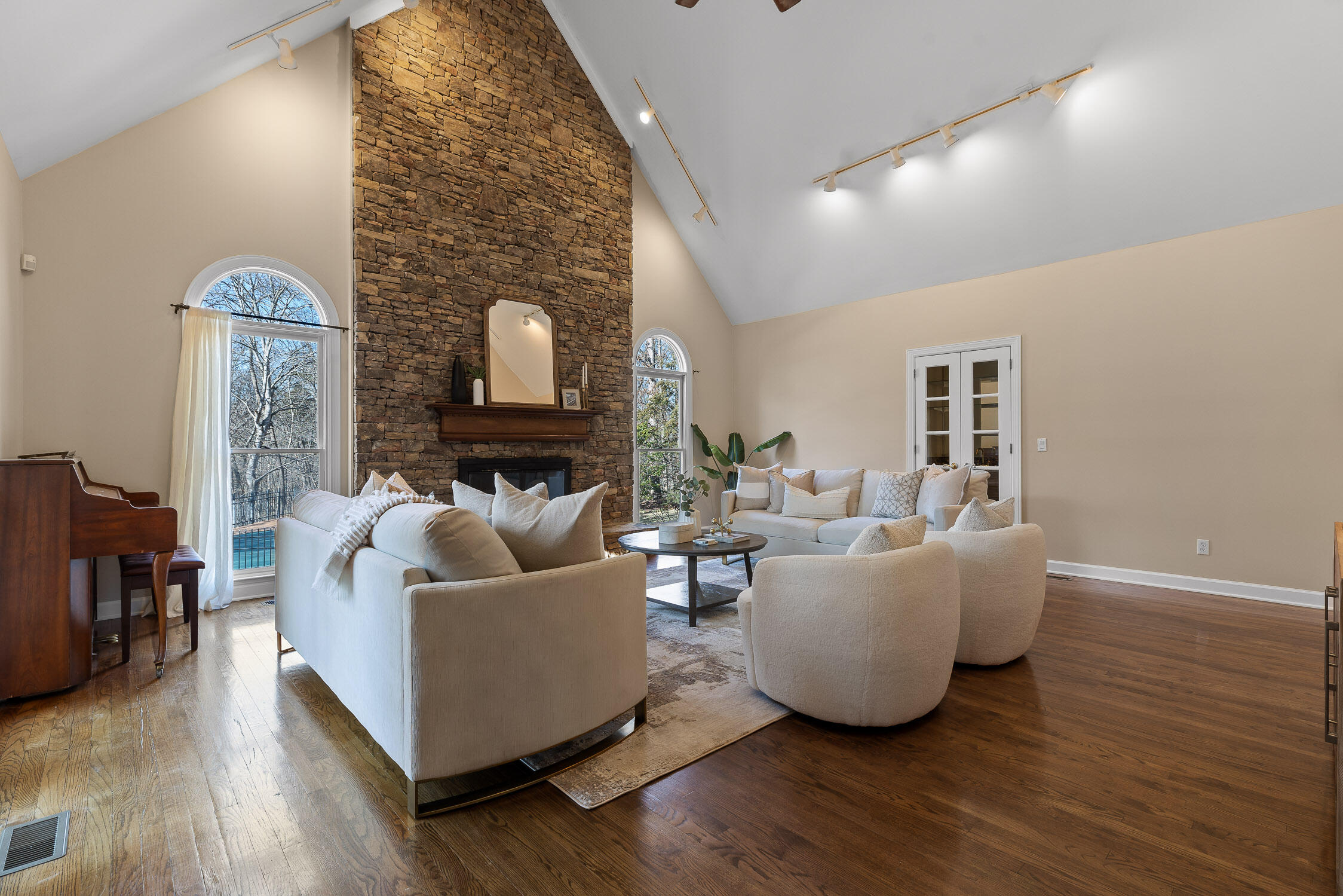 2045 Marina Cove Drive