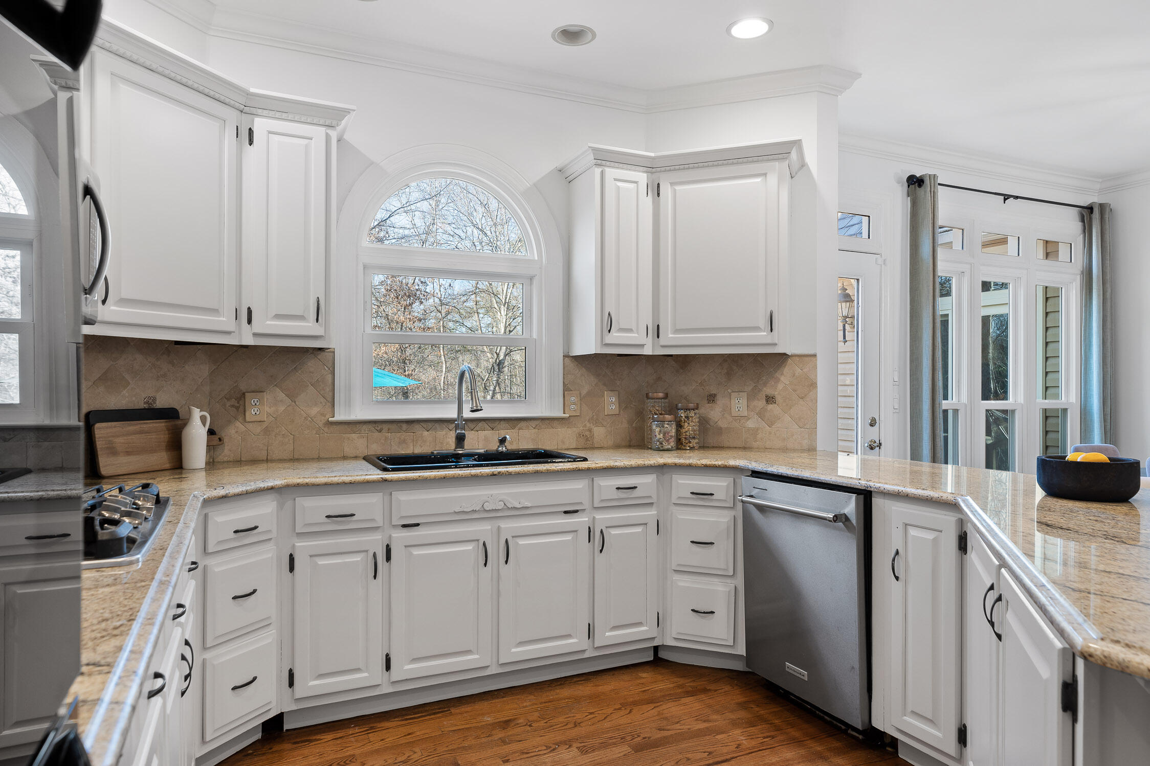 2045 Marina Cove Drive