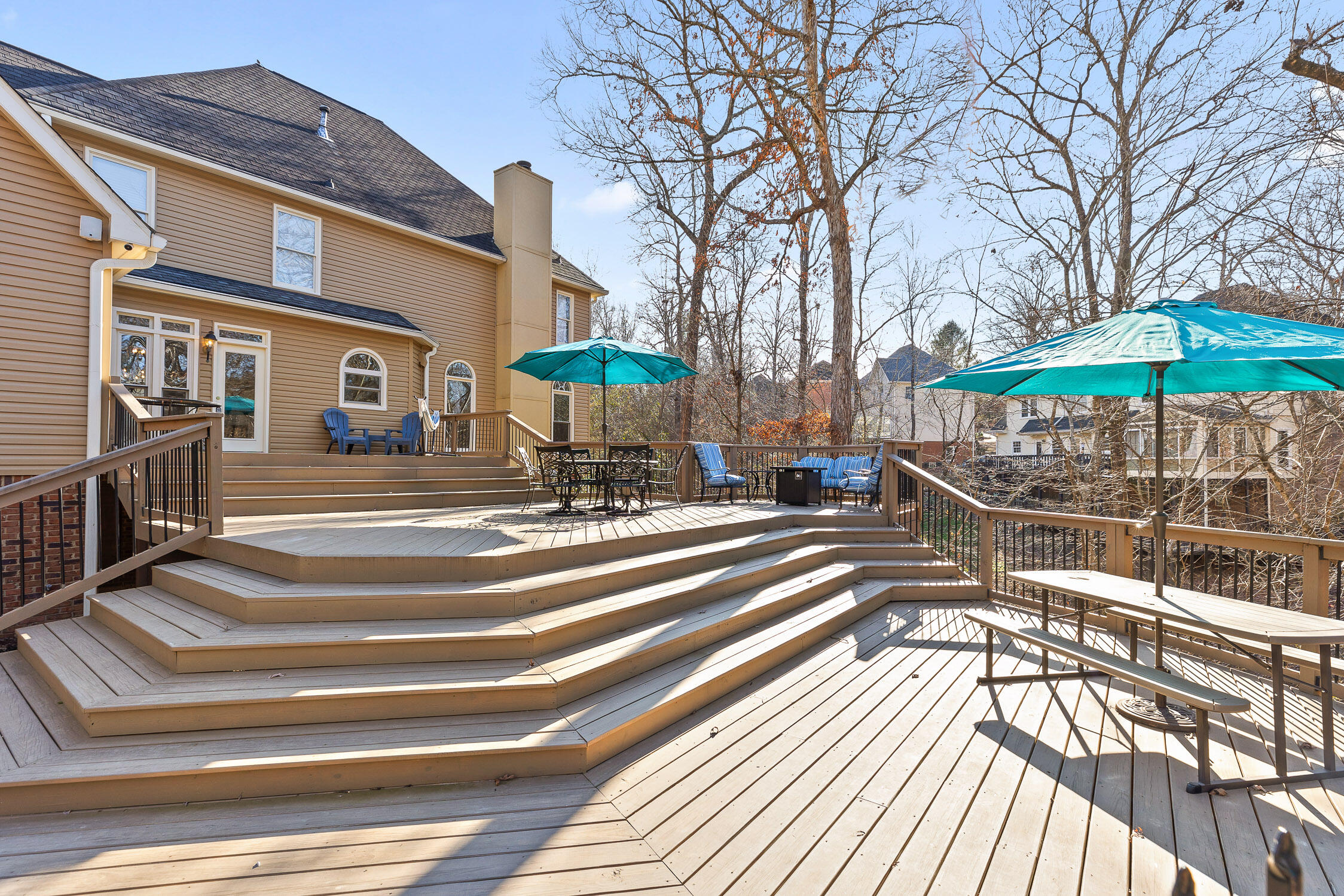 2045 Marina Cove Drive