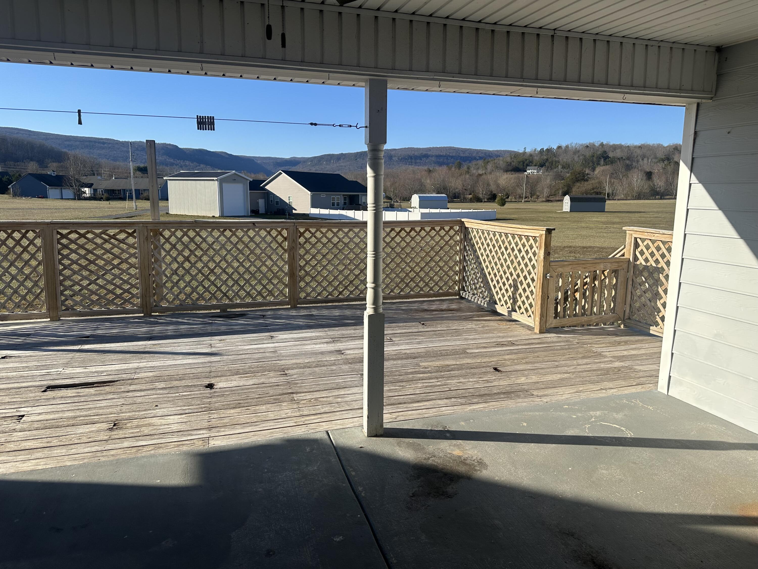446 Neal Road, 9