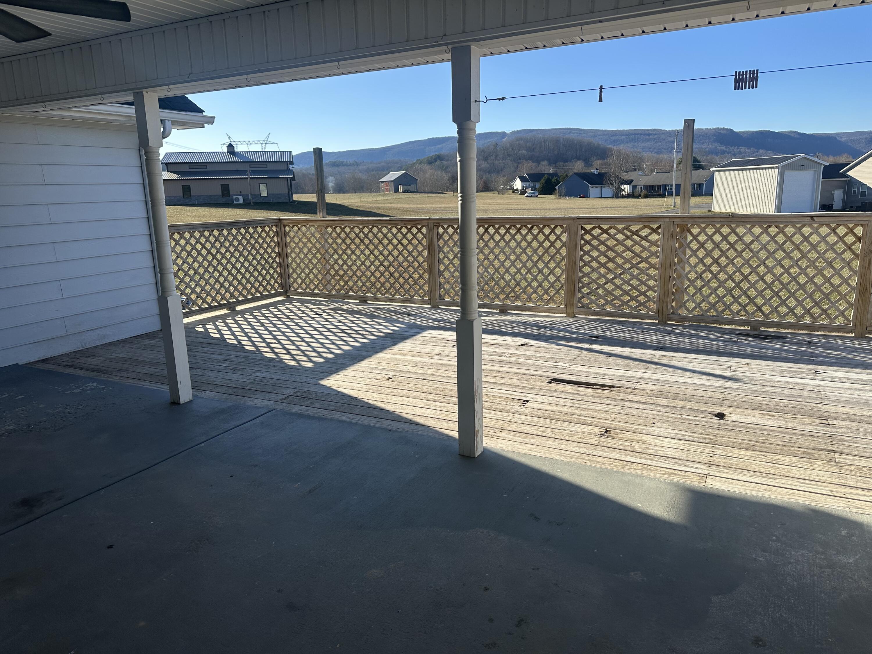 446 Neal Road, 9