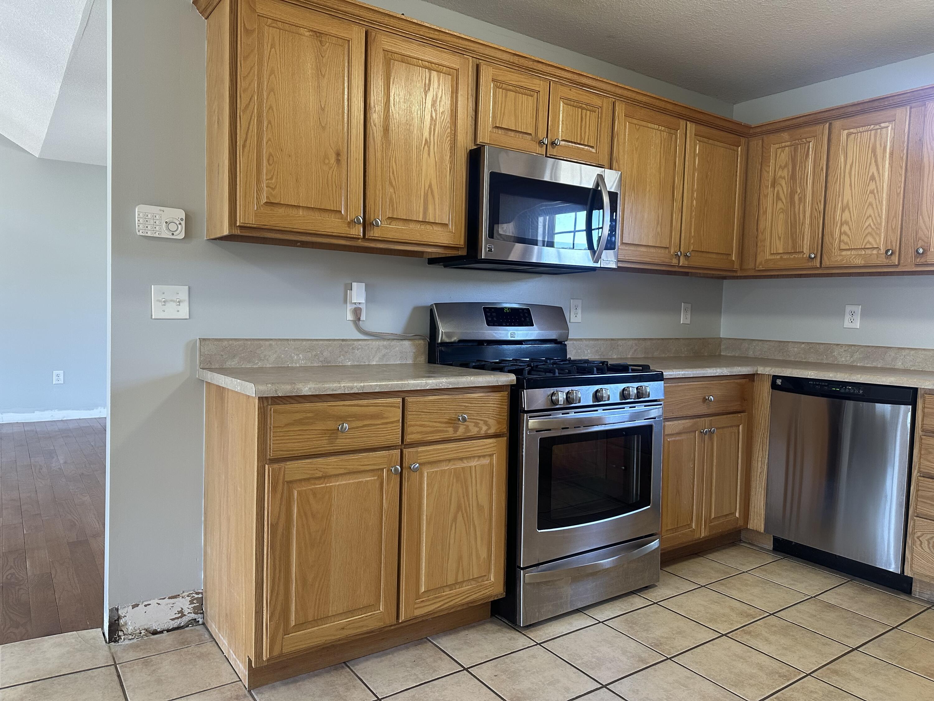 446 Neal Road, 9