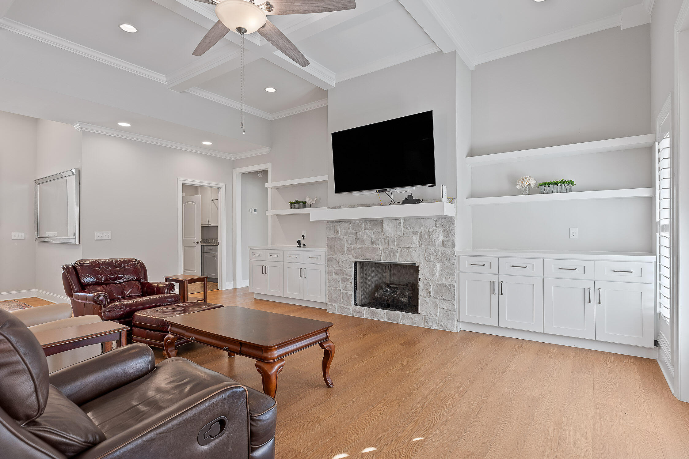 8229 Hixson Springs Road