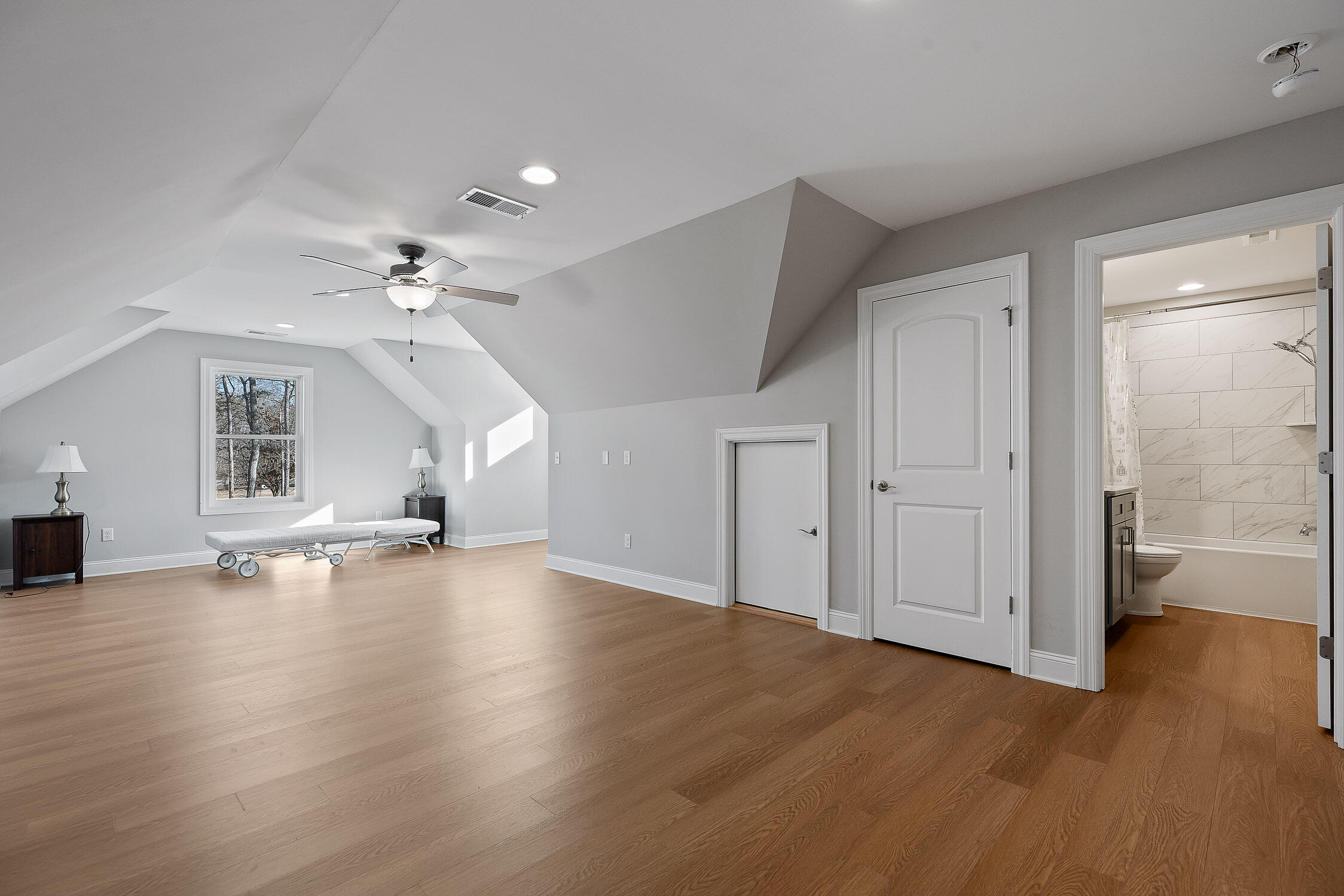 8229 Hixson Springs Road