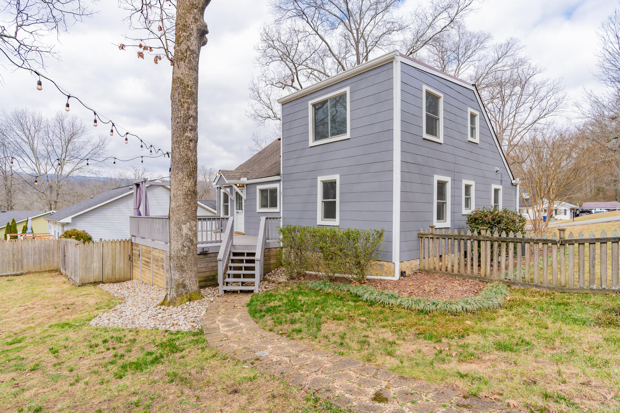 138 Narragansette Avenue