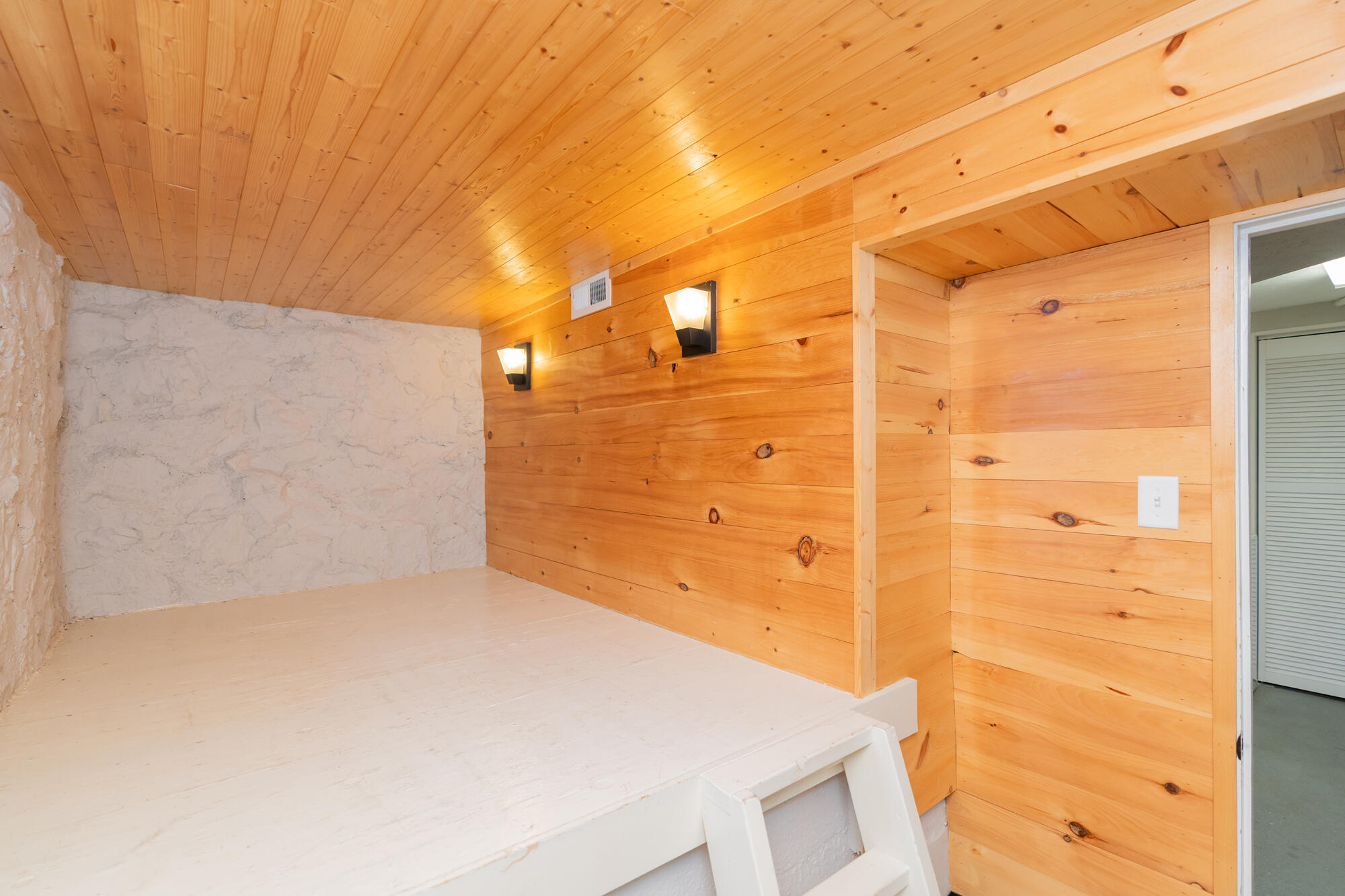 138 Narragansette Avenue