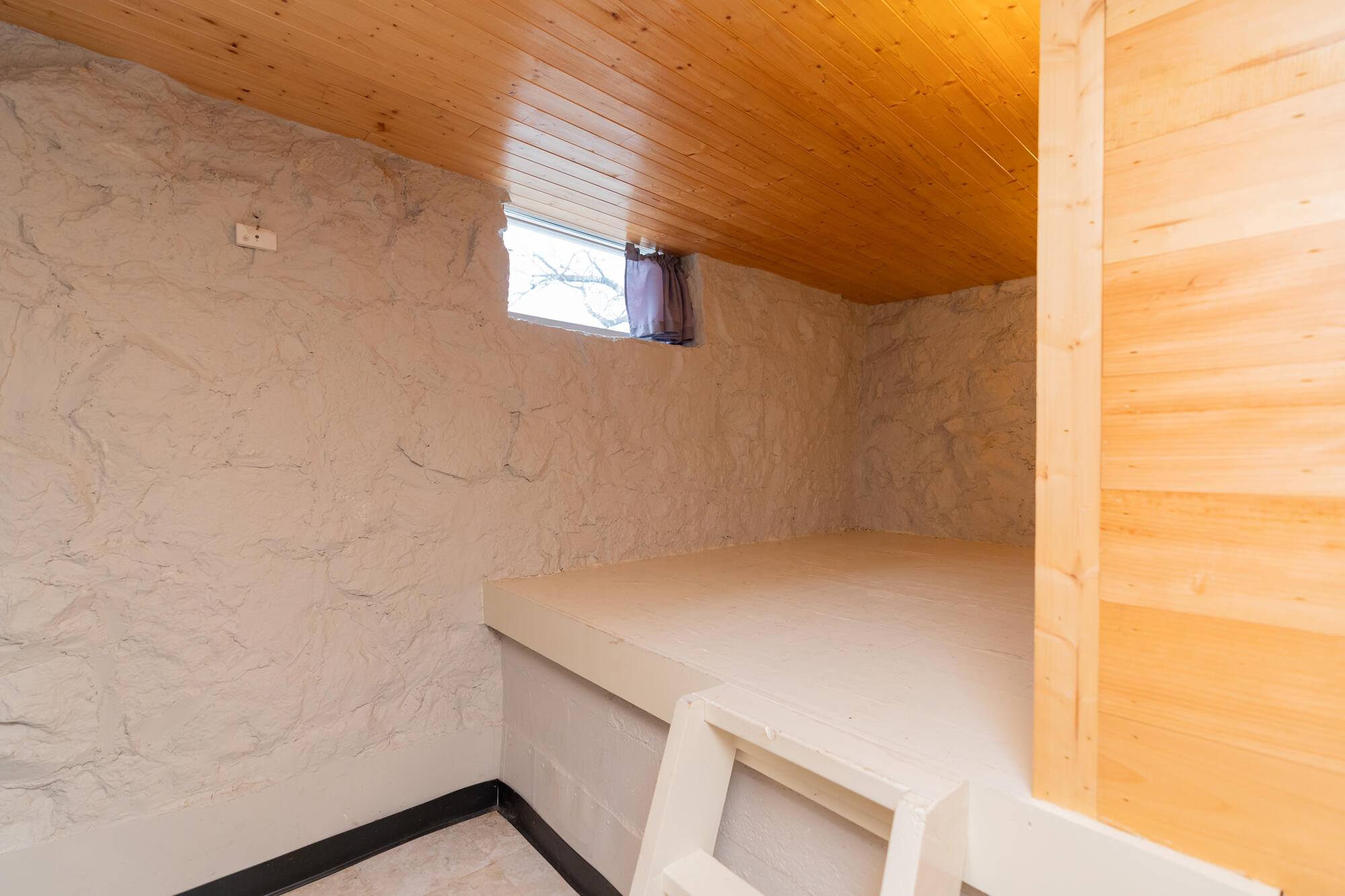 138 Narragansette Avenue