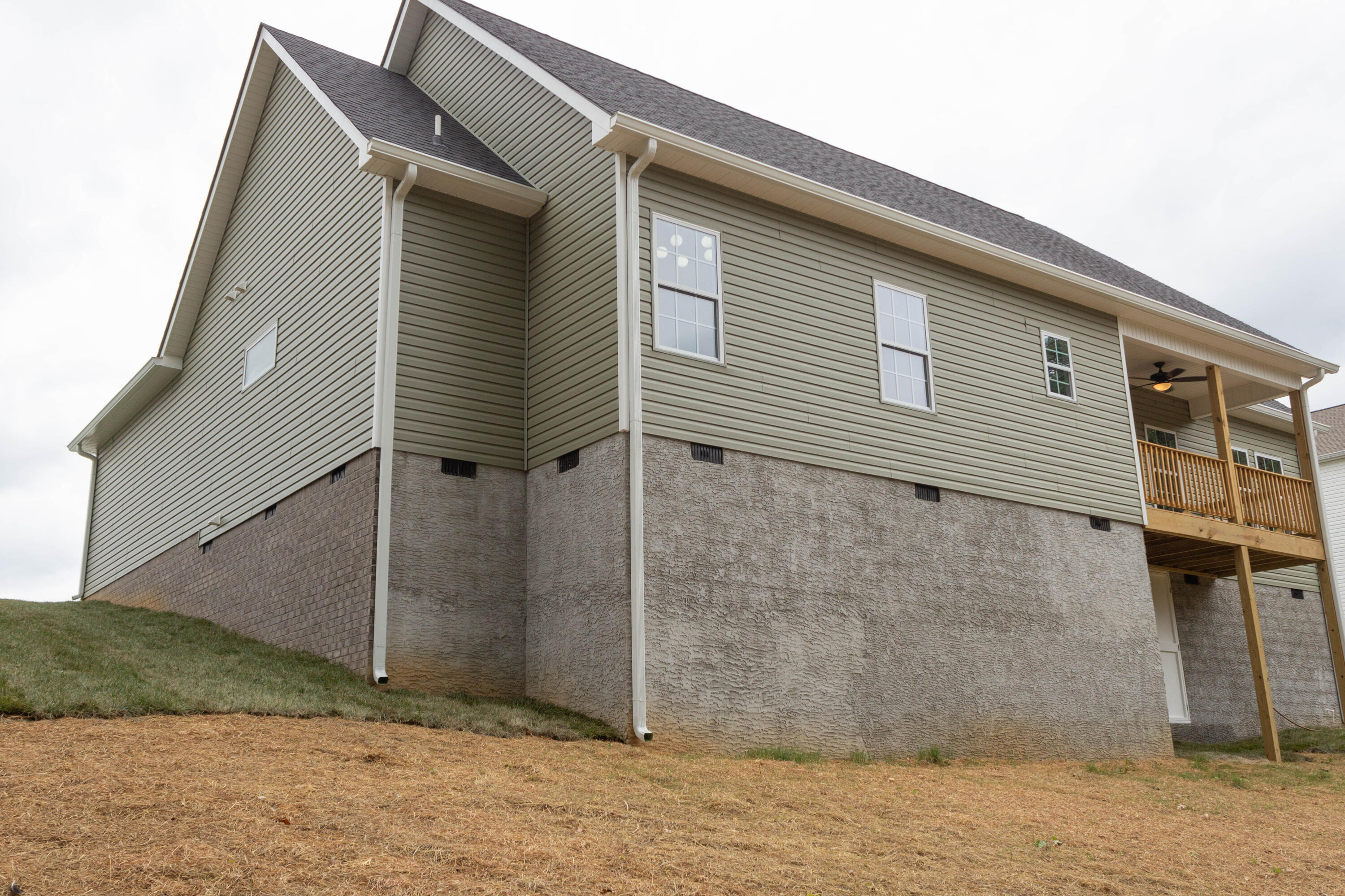 66 Battle Bluff Drive
