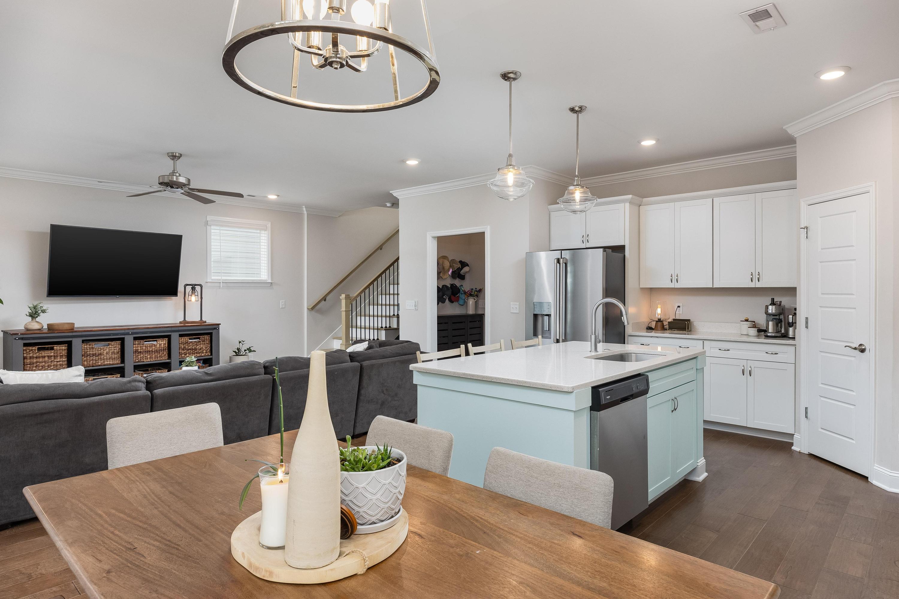 8635 Masons Gate Lane