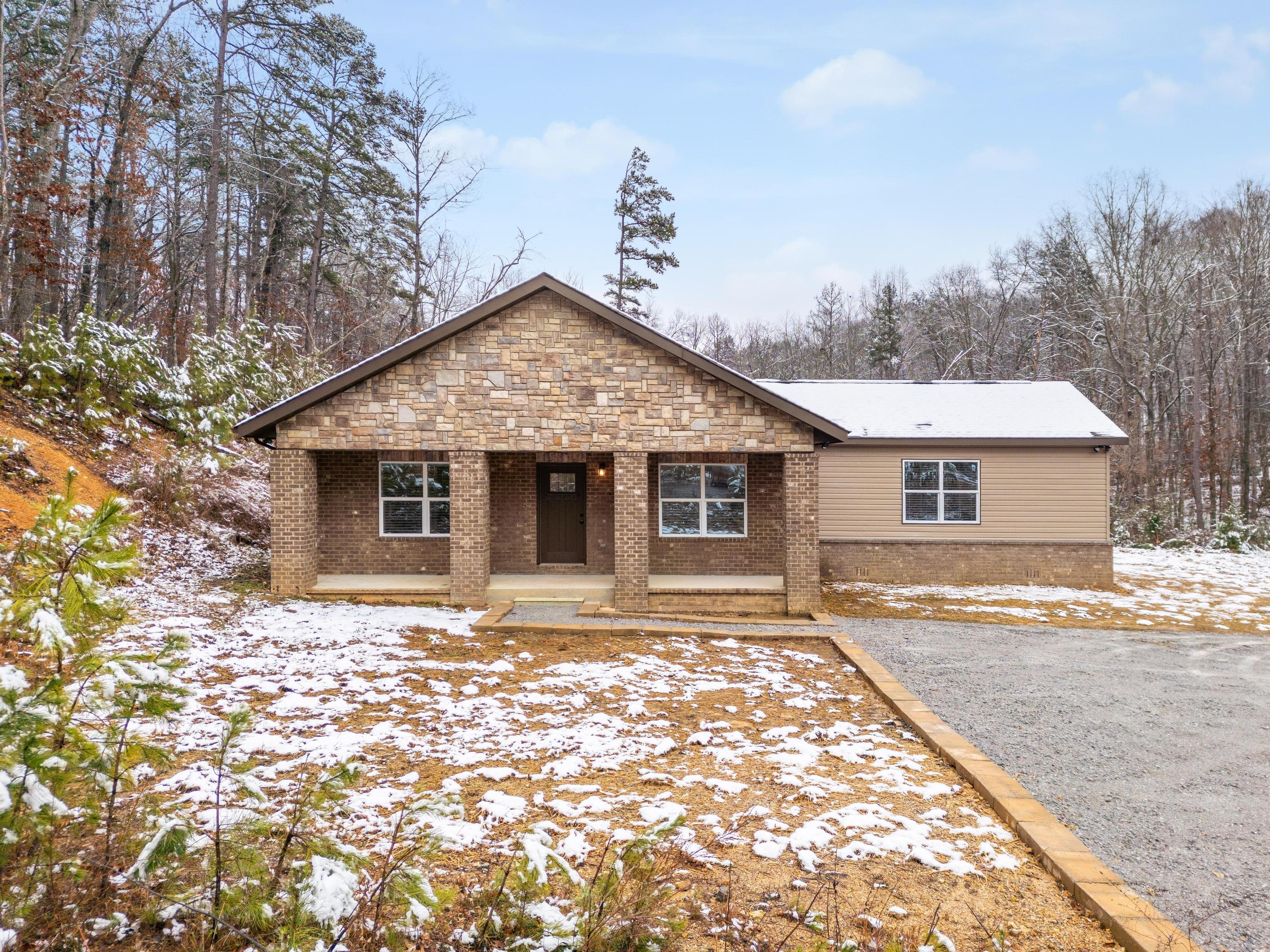 6927 Flagstone Drive