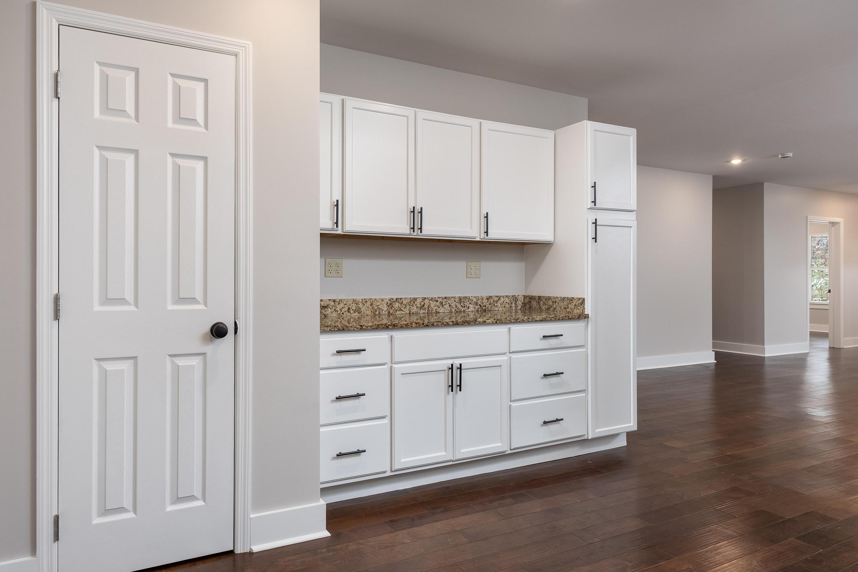 6927 Flagstone Drive