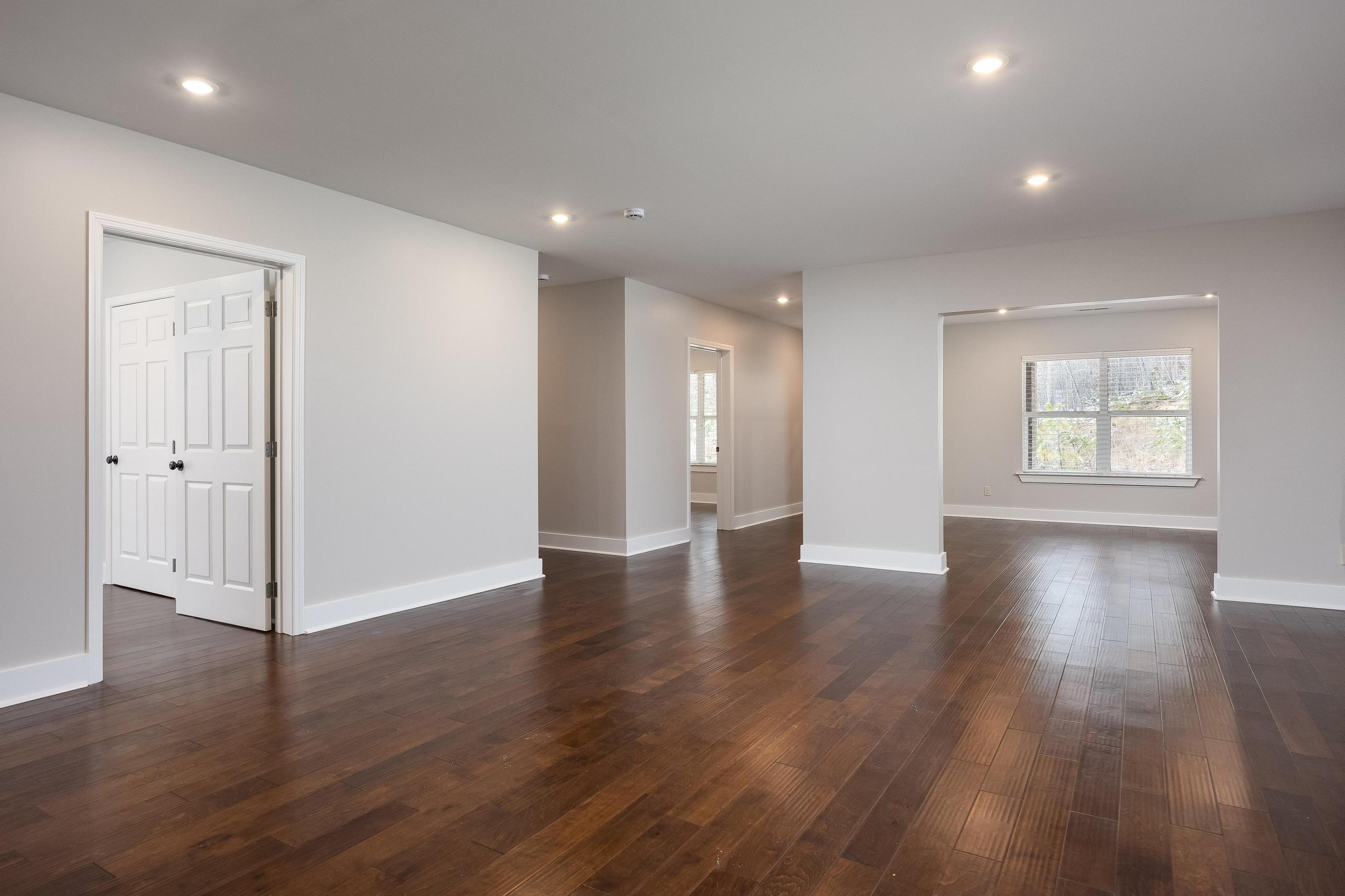 6927 Flagstone Drive