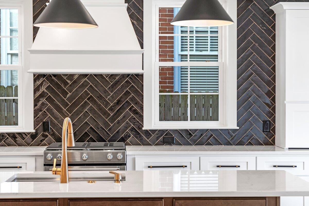 707 S Greenwood Avenue