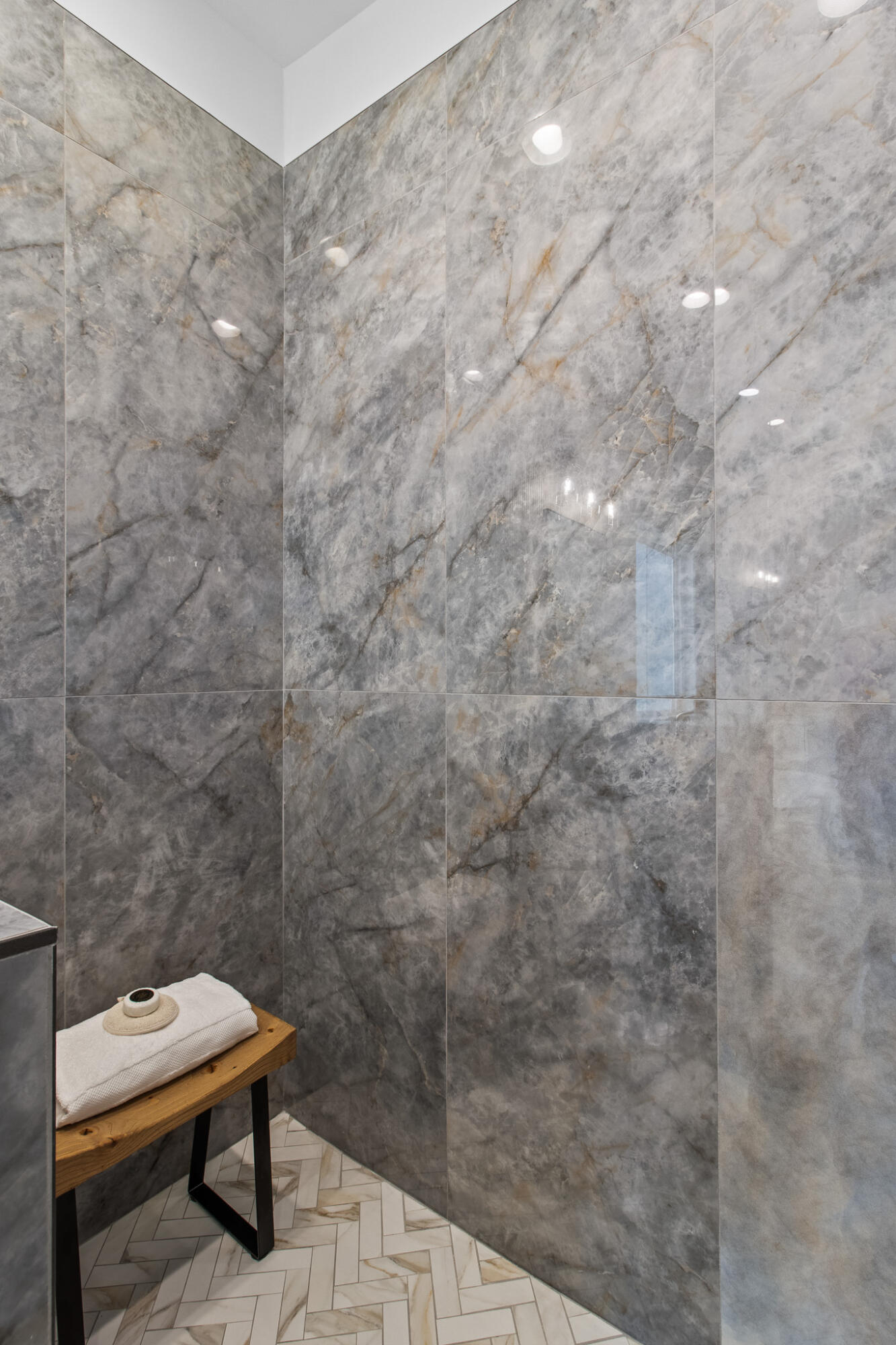 707 S Greenwood Avenue